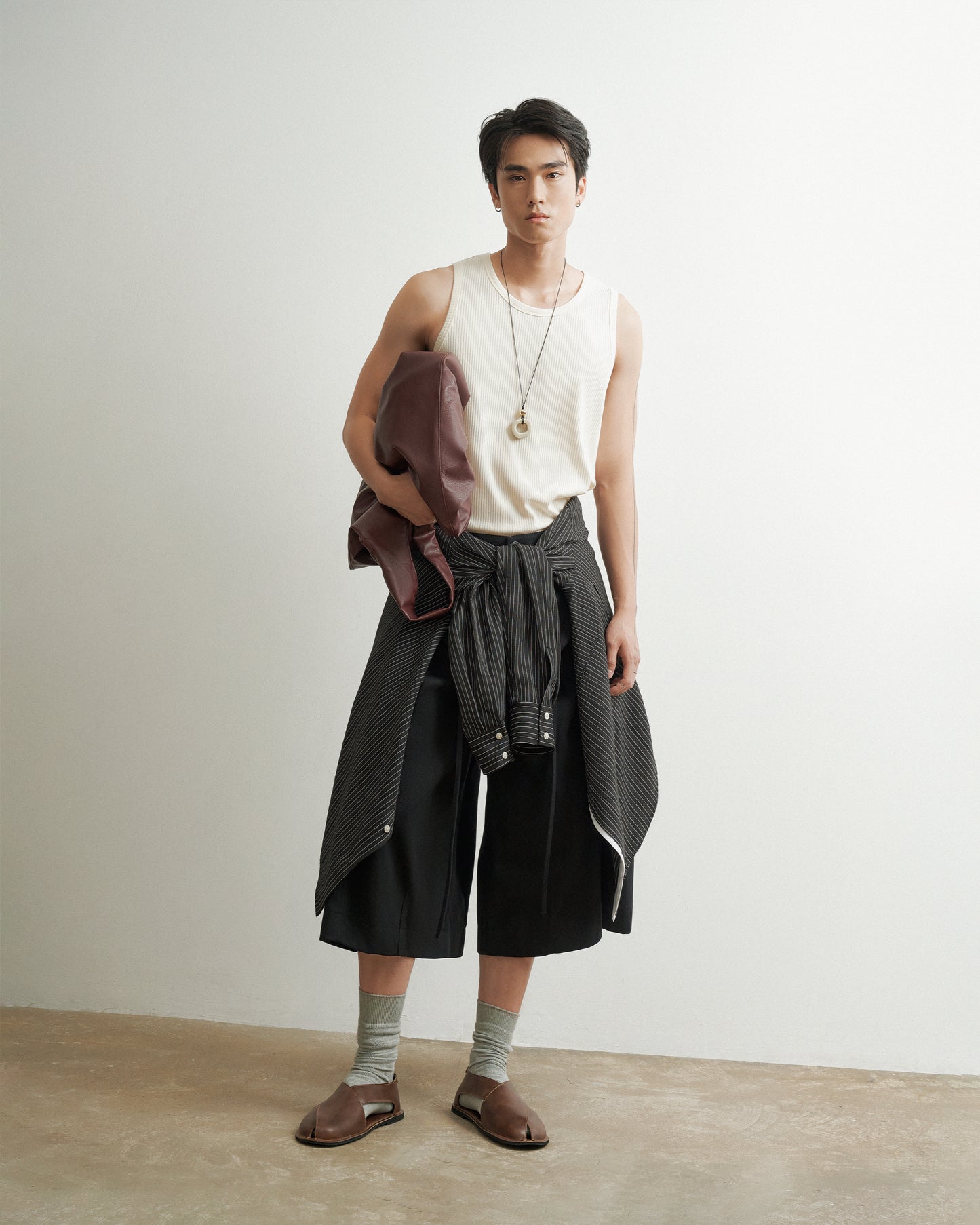 White Ubro Culottes Pants AIN Astoud