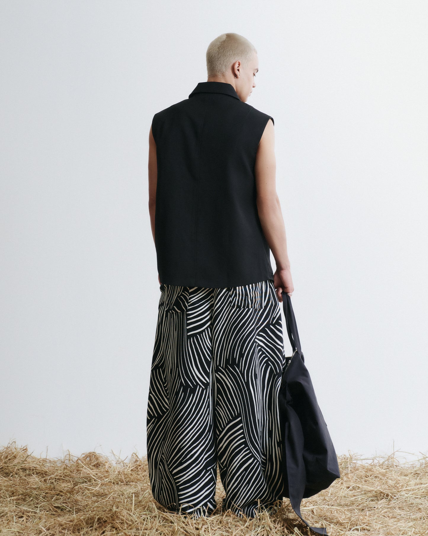 black-mance-gilet ain astoud