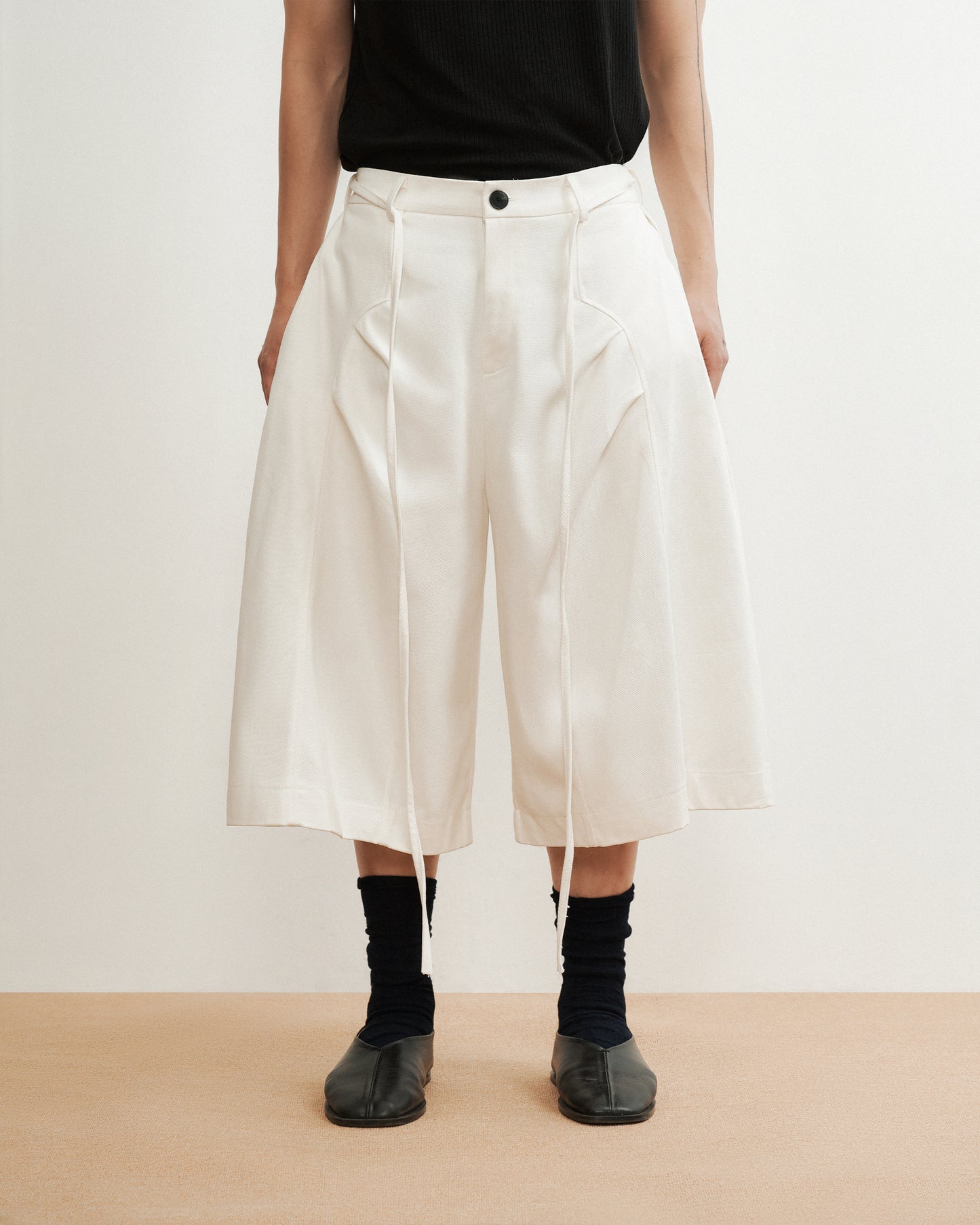 White Ubro Culottes Pants AIN Astoud