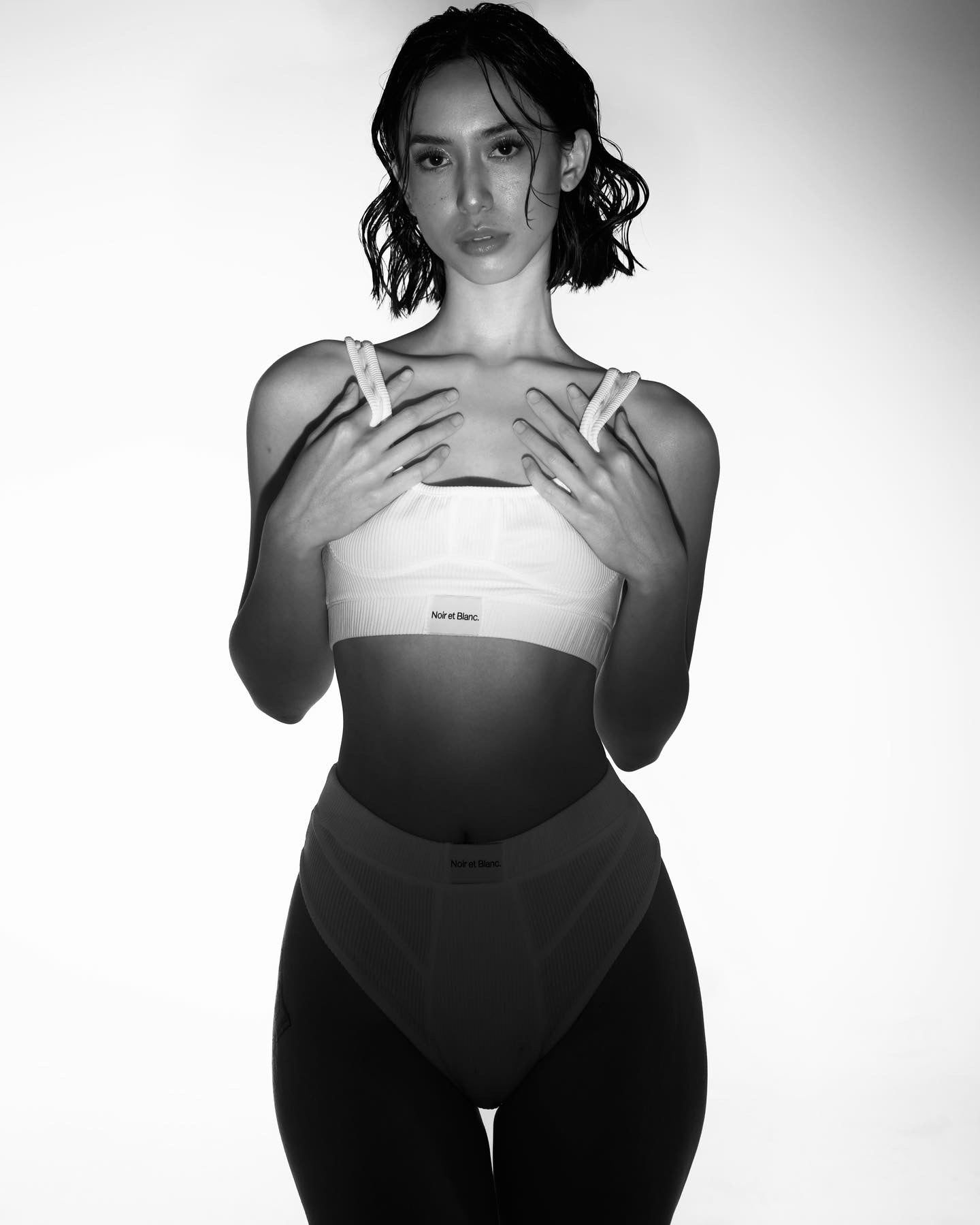 noir-new-underwear-Noir-et-Blanc-astoud