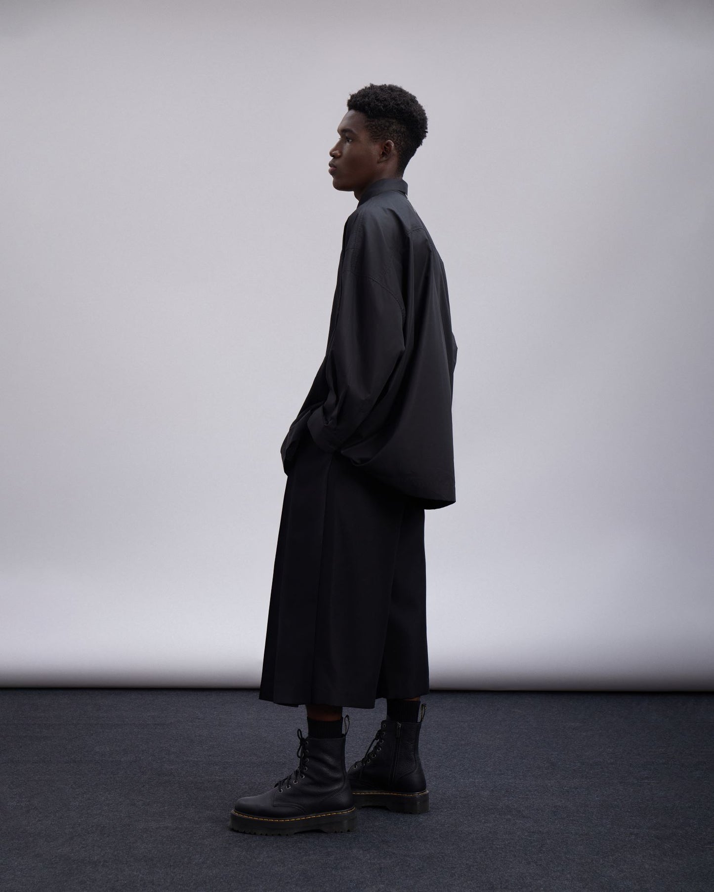 pleated-pants-black-CAOSTU