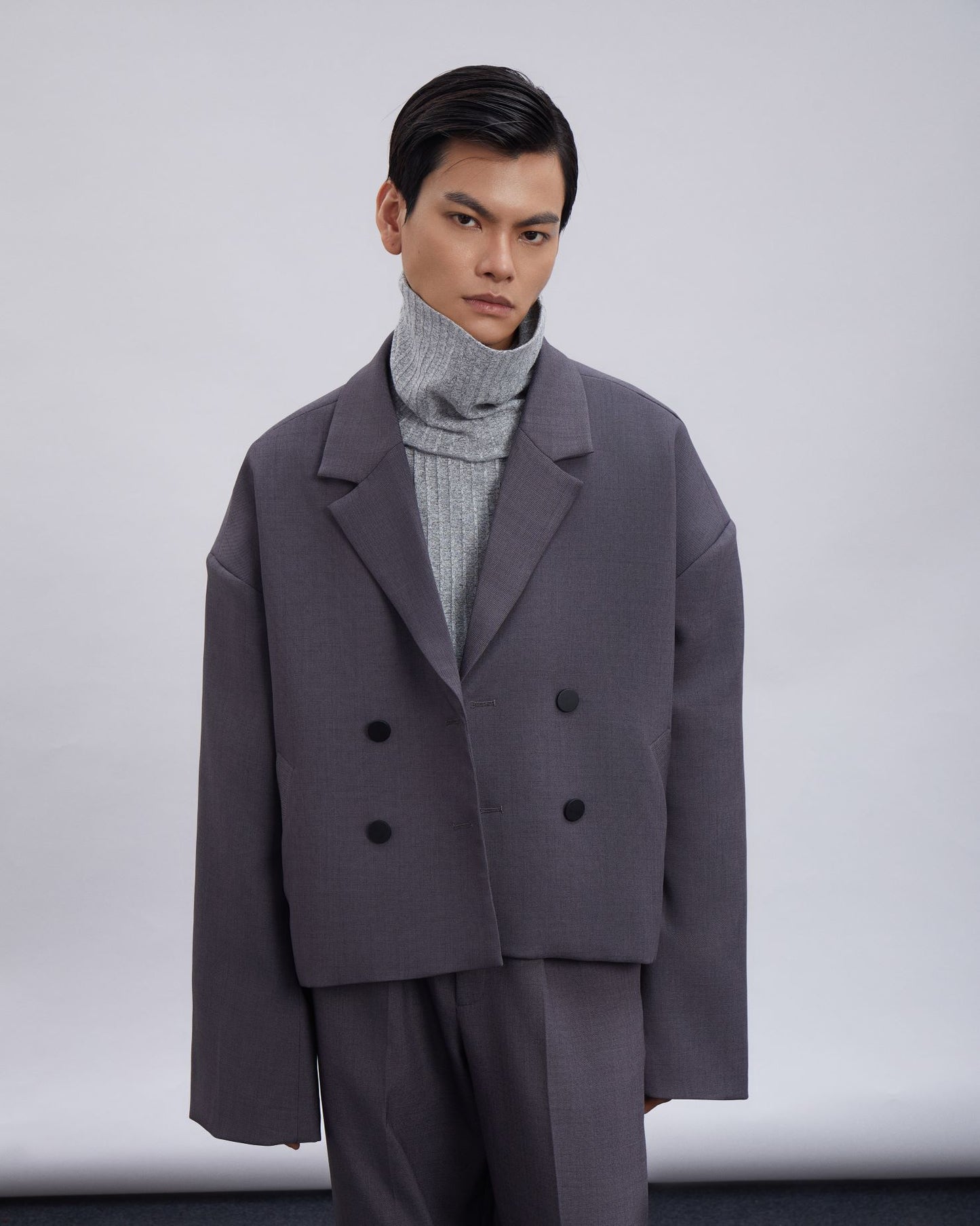 ribbed-border-turtleneck-CAOSTU-ASTOUD