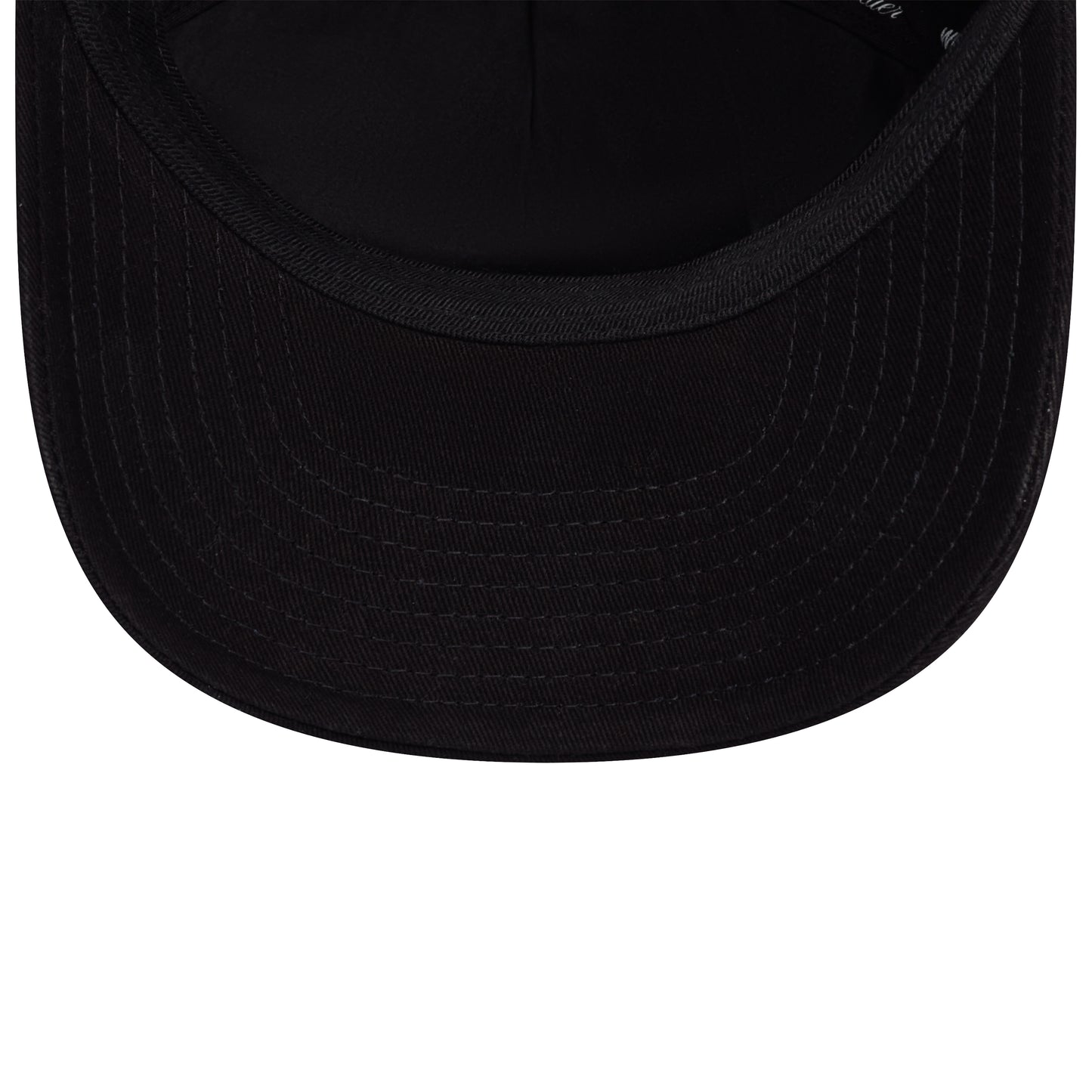 black-whenever-la-trucker-hat whenever atelier astoud