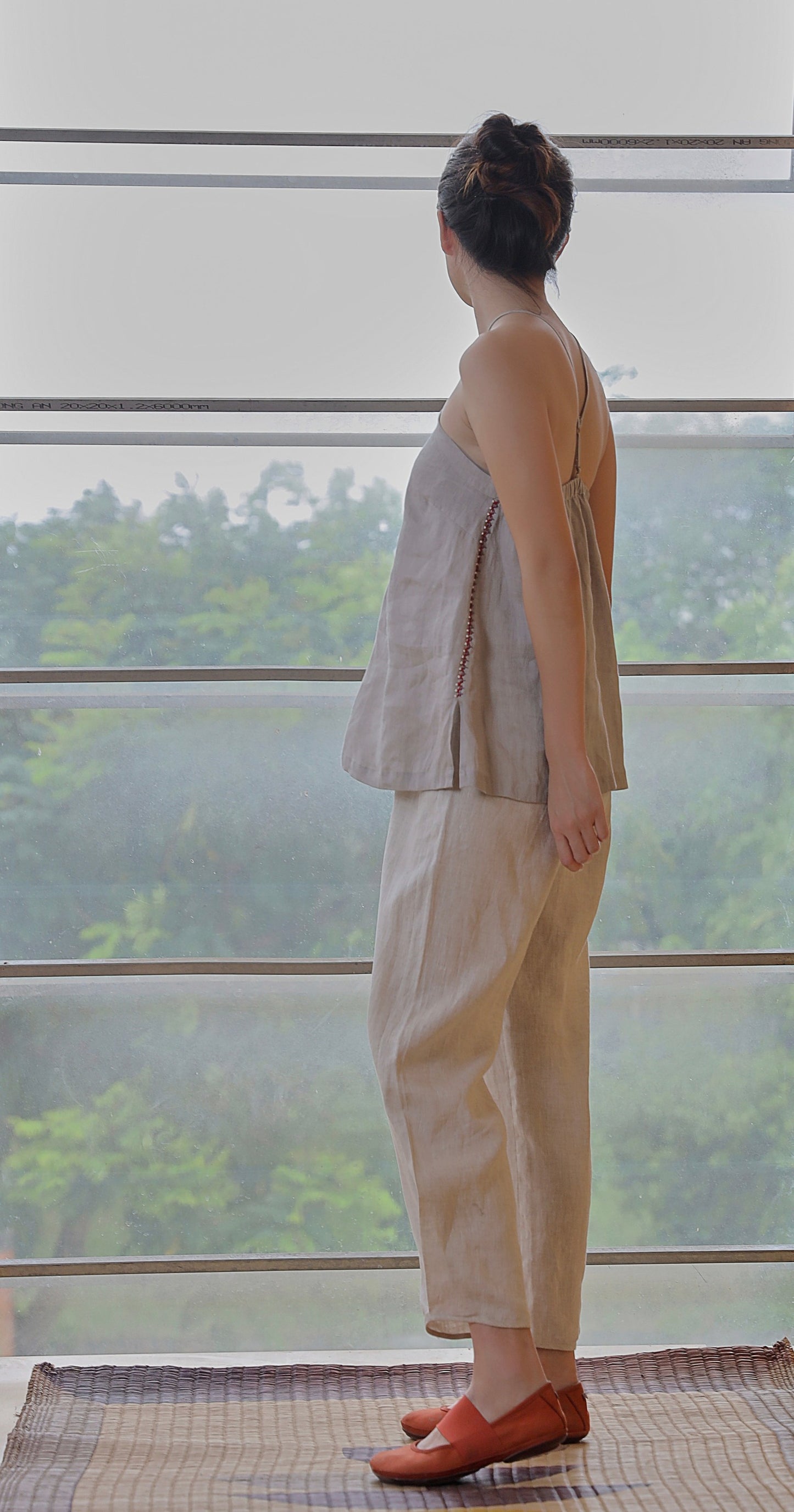 hand-embroidered-camisole-TIMTAY