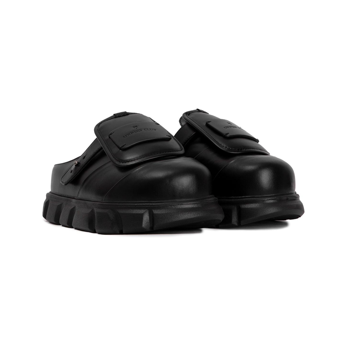 thewolf-r-e-black-mule-sandal thewolf astoud
