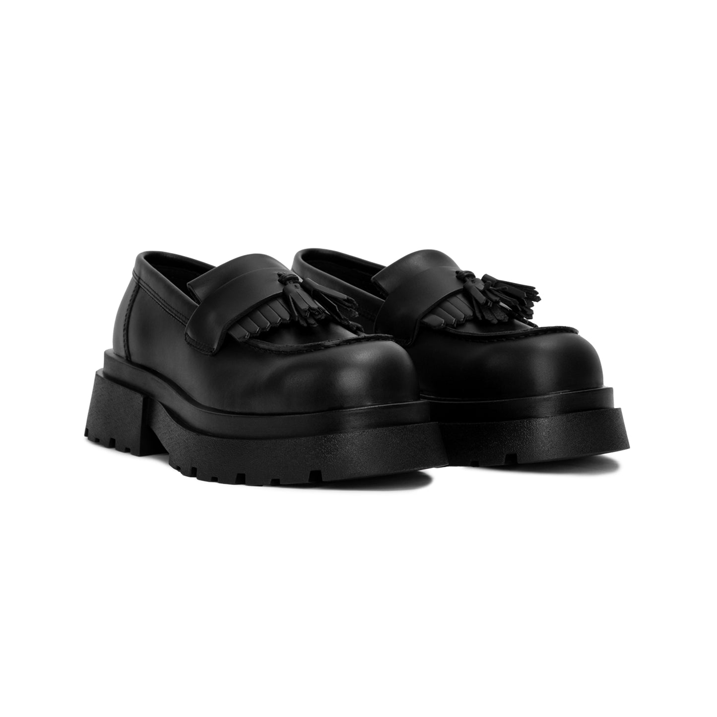 the-chunky-wolf-ss24-black-tassel-loafer thewolf astoud