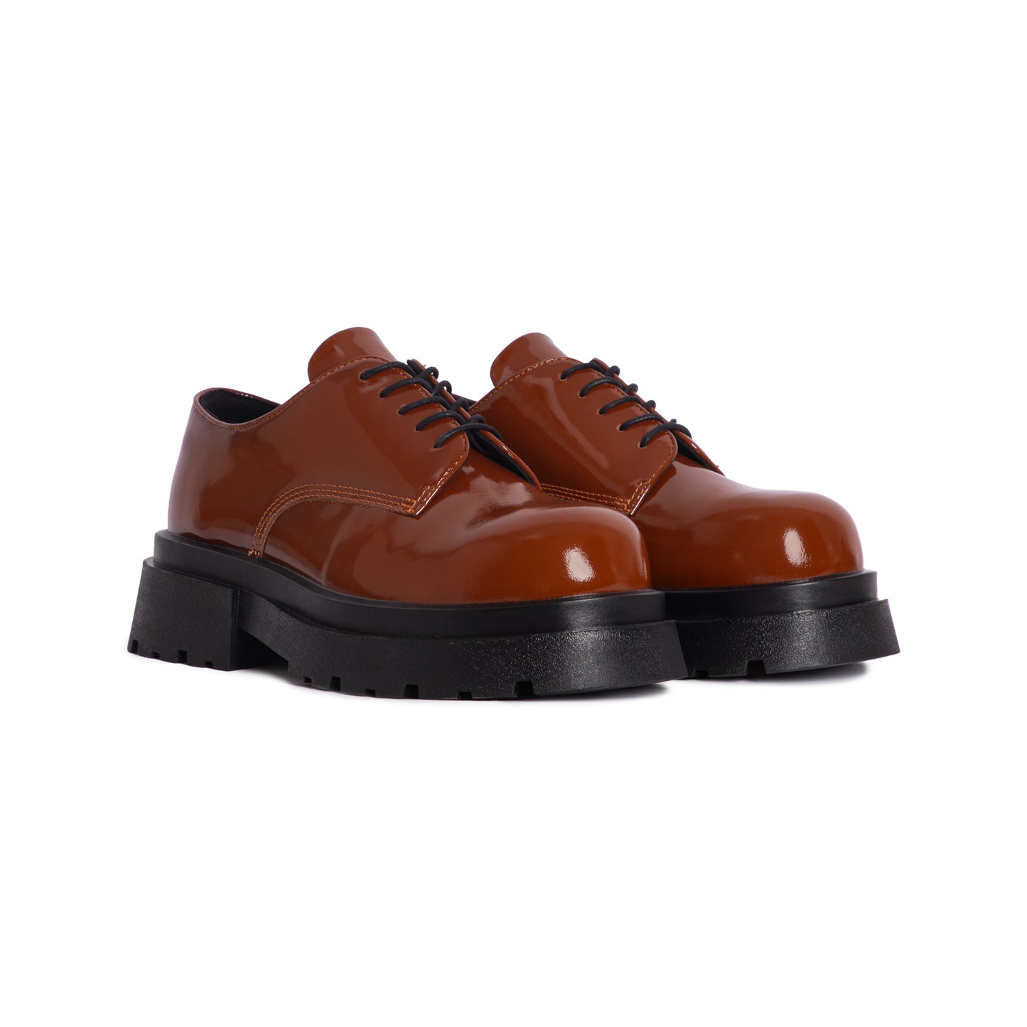 the-chunky-wolf-ss24-caramel-brown-derby the wolf astoud