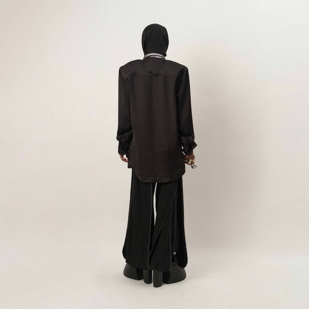 flashlight-shirt-duc-studio-astoud