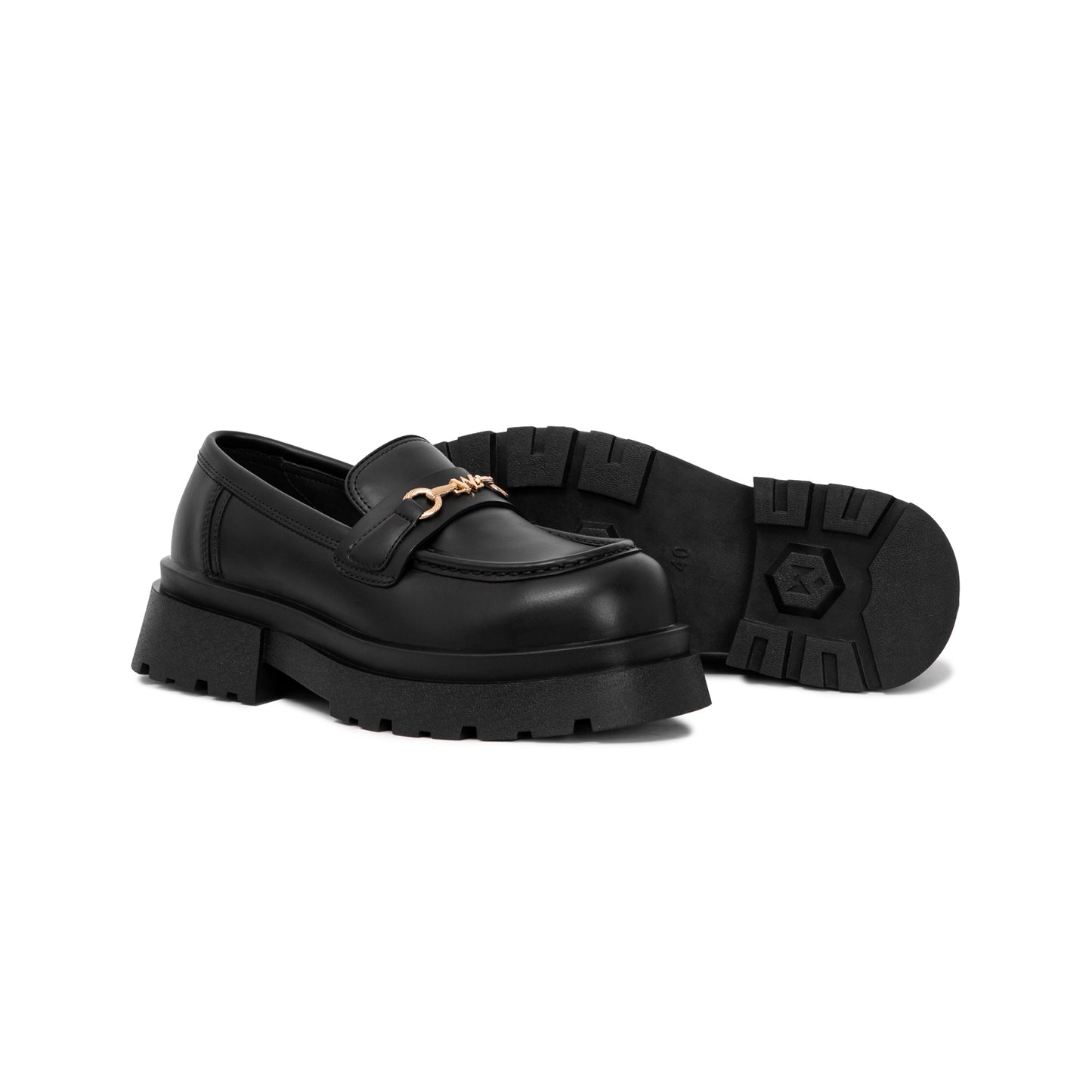 the-chunky-wolf-ss24-black-loafer the wolf astoud