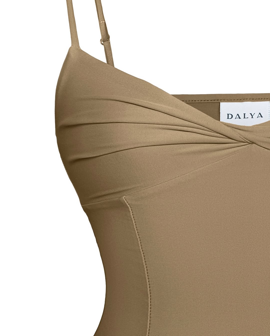 tensil-brown-humble-flutter-top dalya astoud