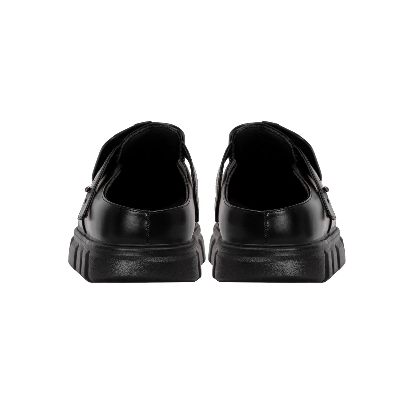 thewolf-r-e-black-mule-sandal thewolf astoud