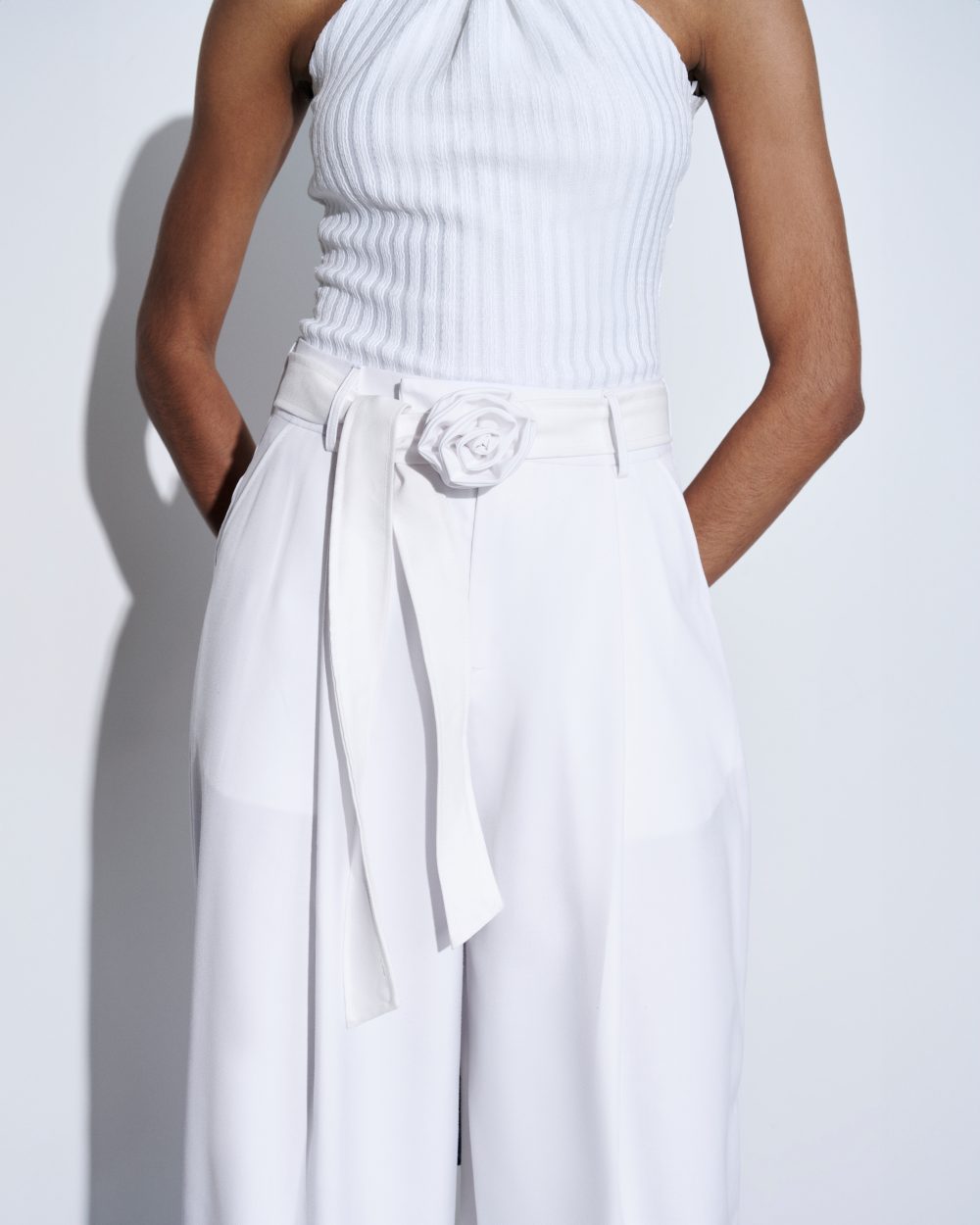 Black Twist Neck Sleeveless Top