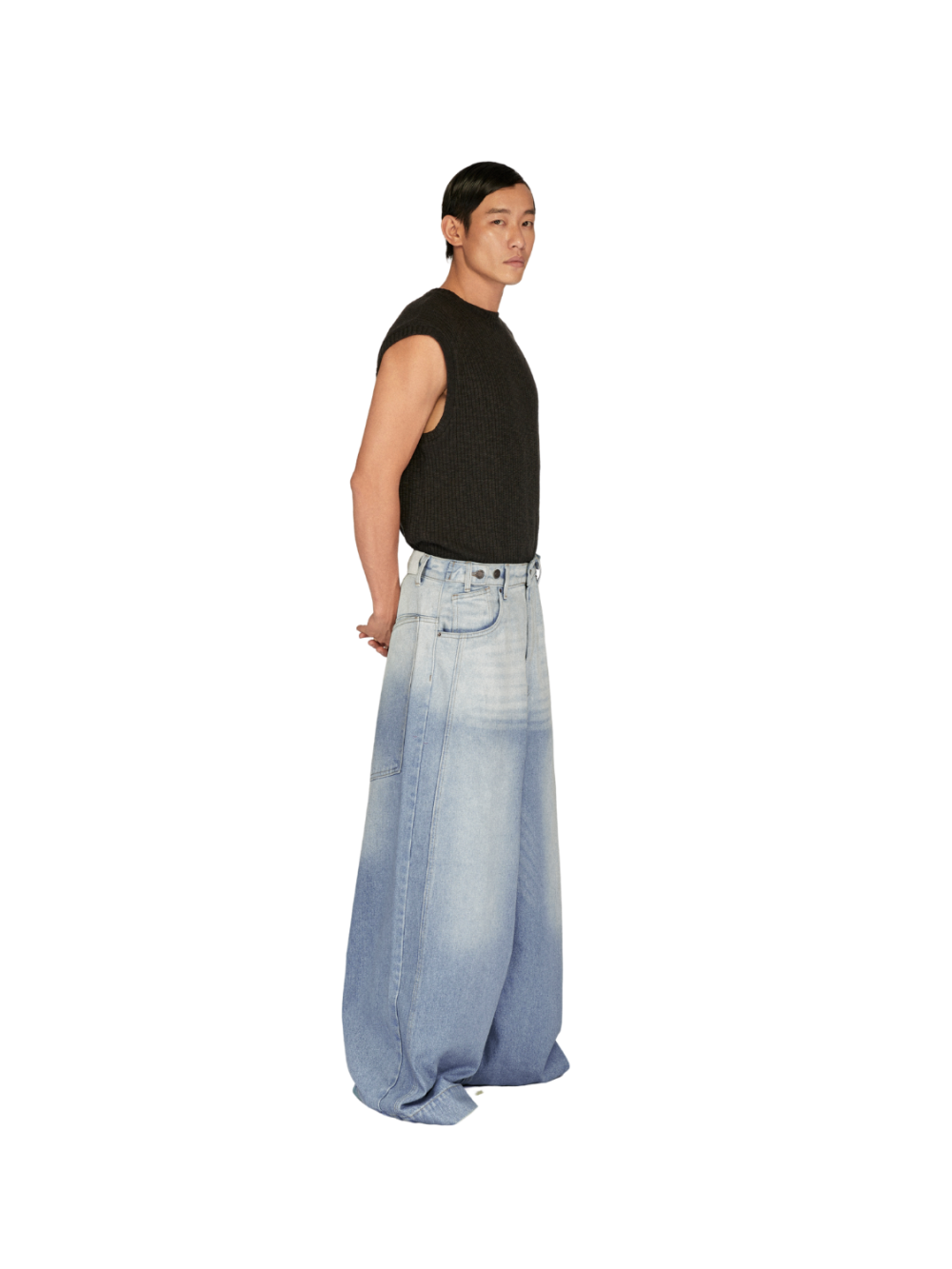 Jean à boutons ombrés
