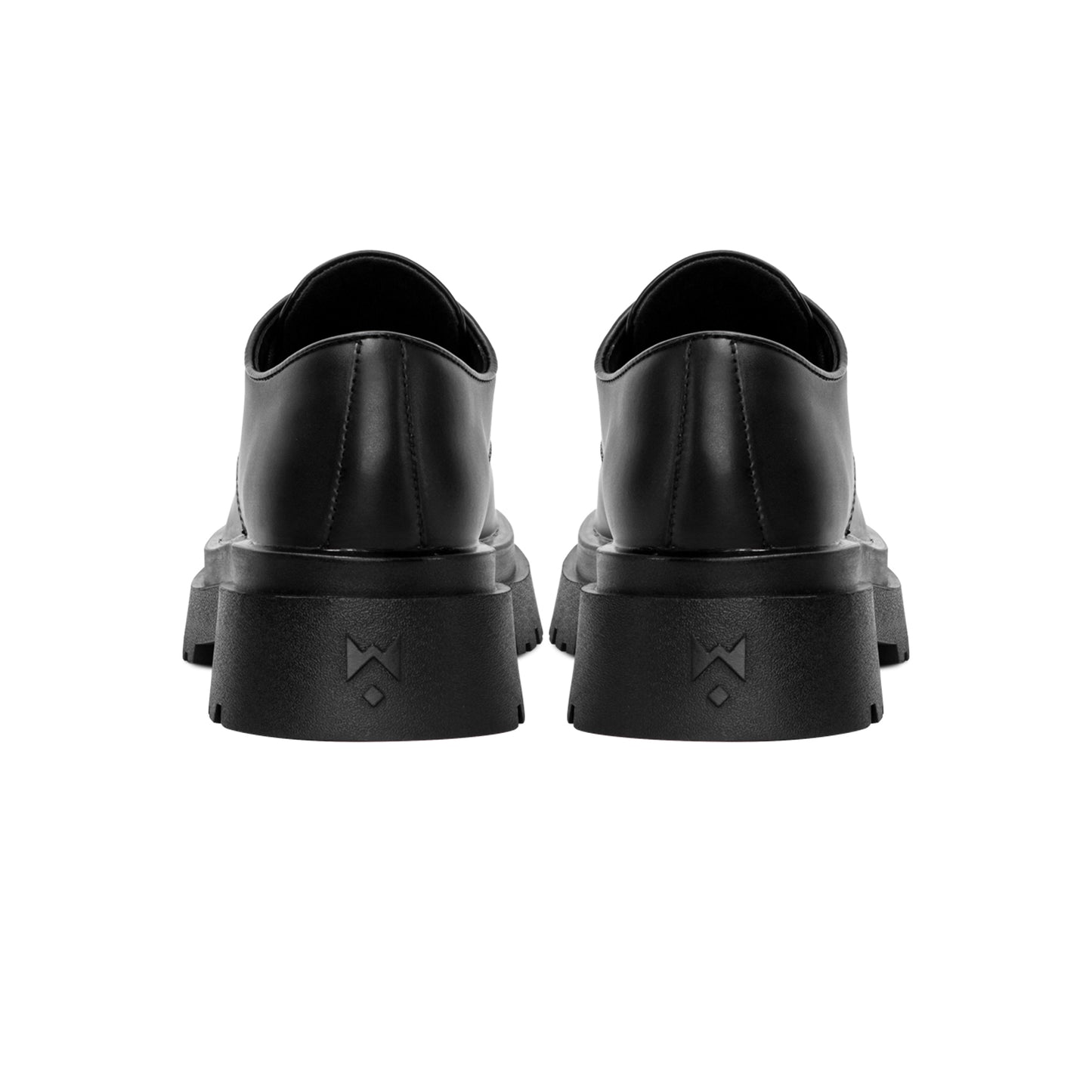 the-chunky-wolf-ss24-black-derby thewolf astoud