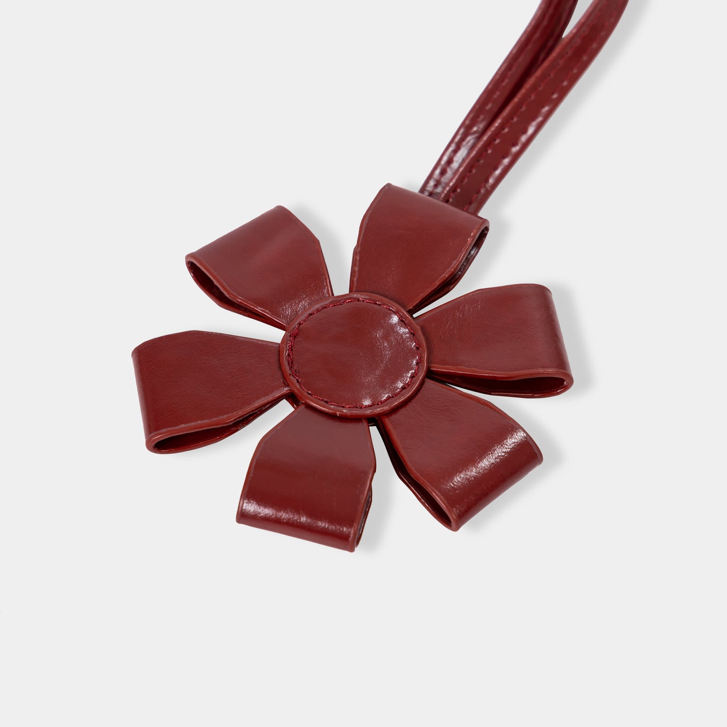 Breloque florale rouge