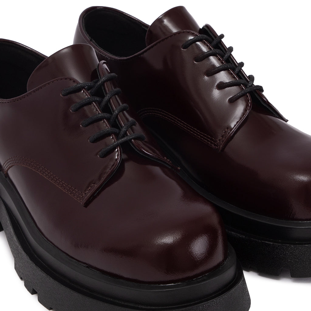 the-chunky-wolf-ss24-dark-brown-derby the wolf astoud