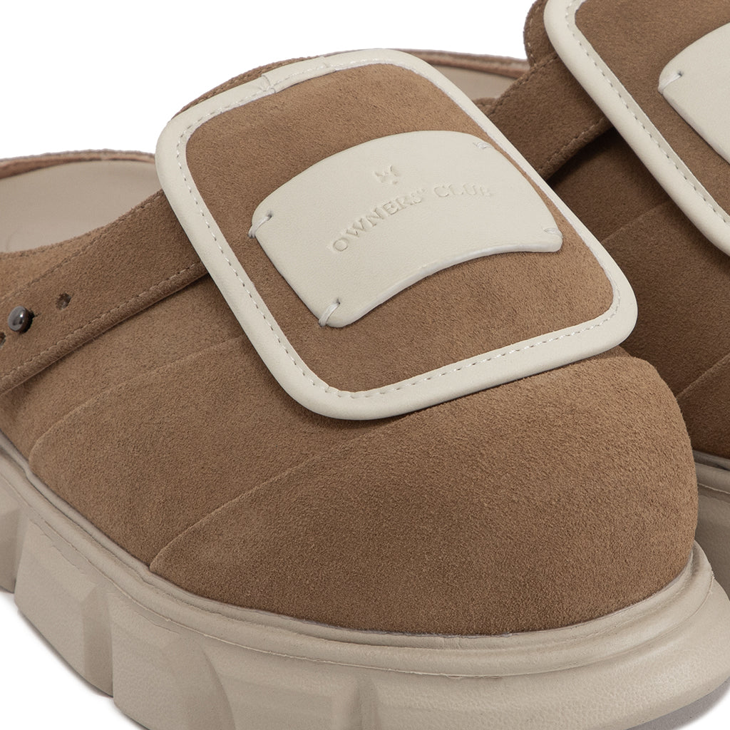 thewolf-r-e-tobacco-suede-mule-sandal thewolf astoud