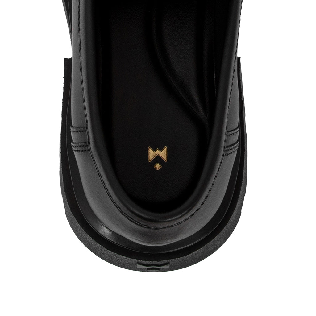 the-chunky-wolf-ss24-black-loafer the wolf astoud