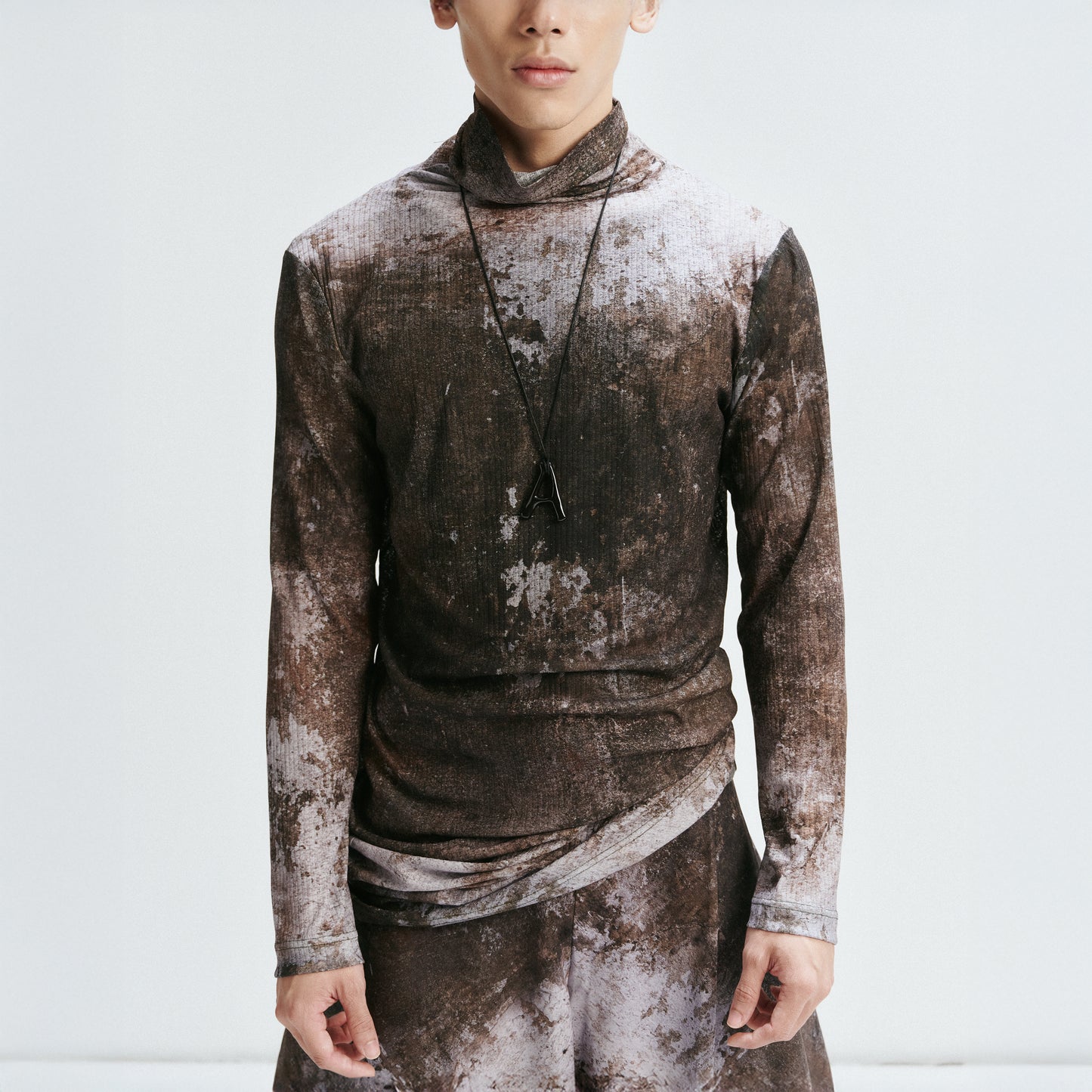 Graphic Print Baoy Turtle Top AIN Astoud