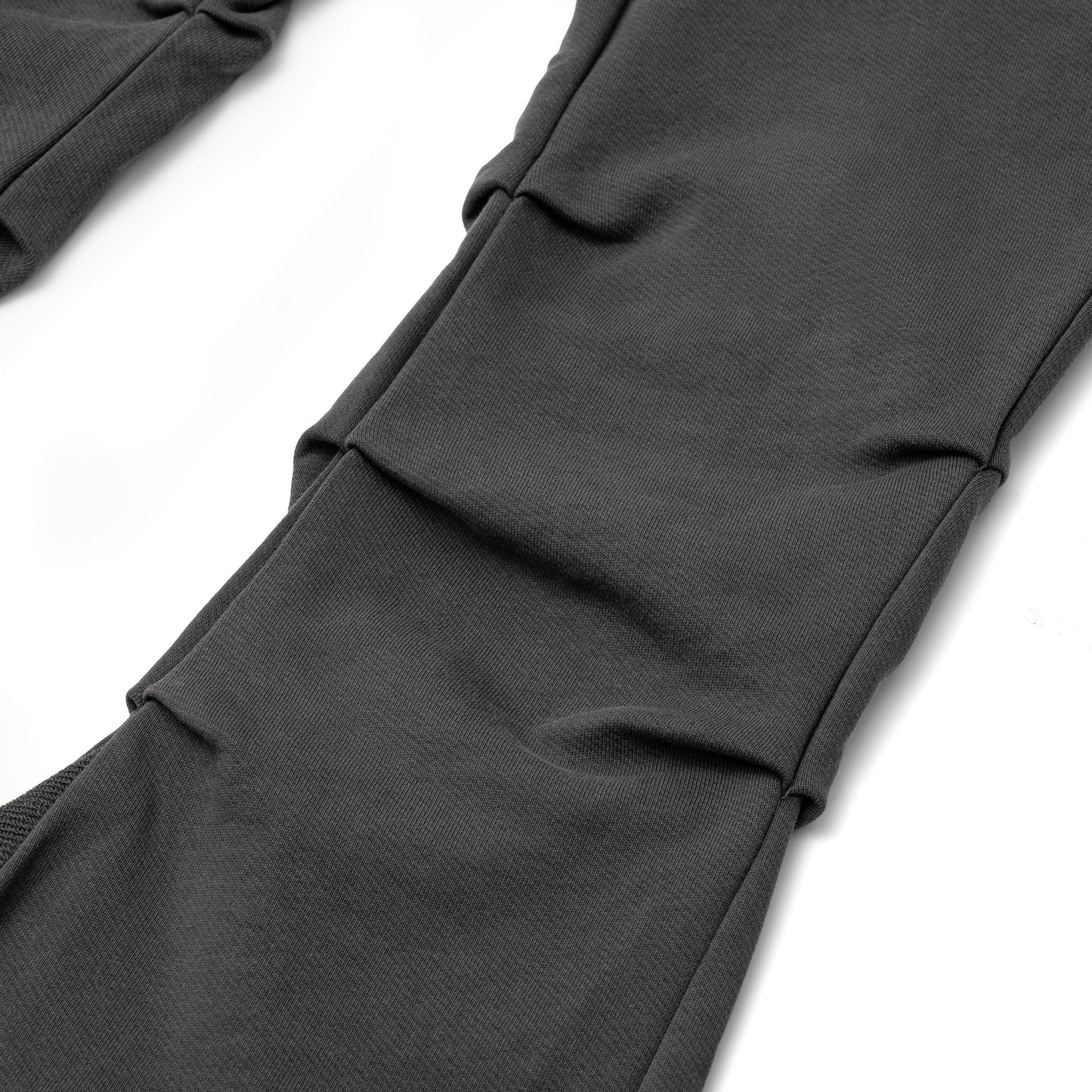 lindiss-flared-jogger aesir astoud