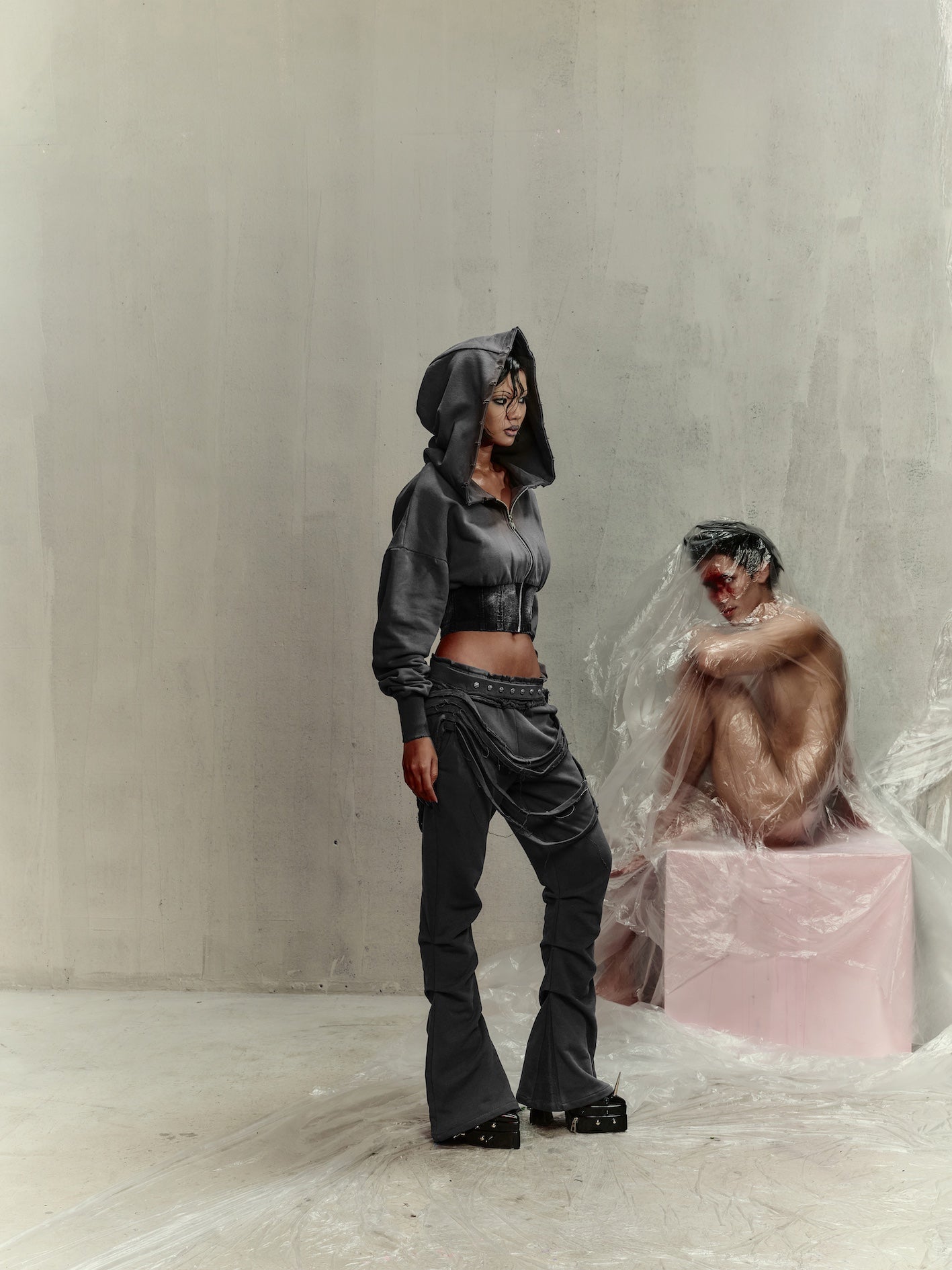 lindiss-flared-jogger aesir astoud