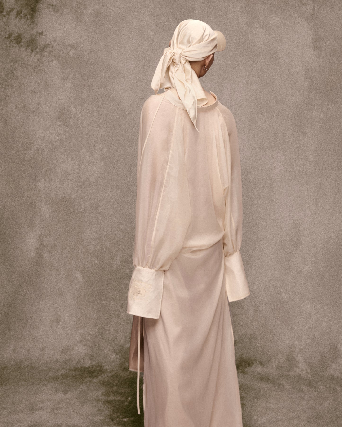 Chợ Quán Chiffon Upside Down Shirt AN HERITAGE ASTOUD