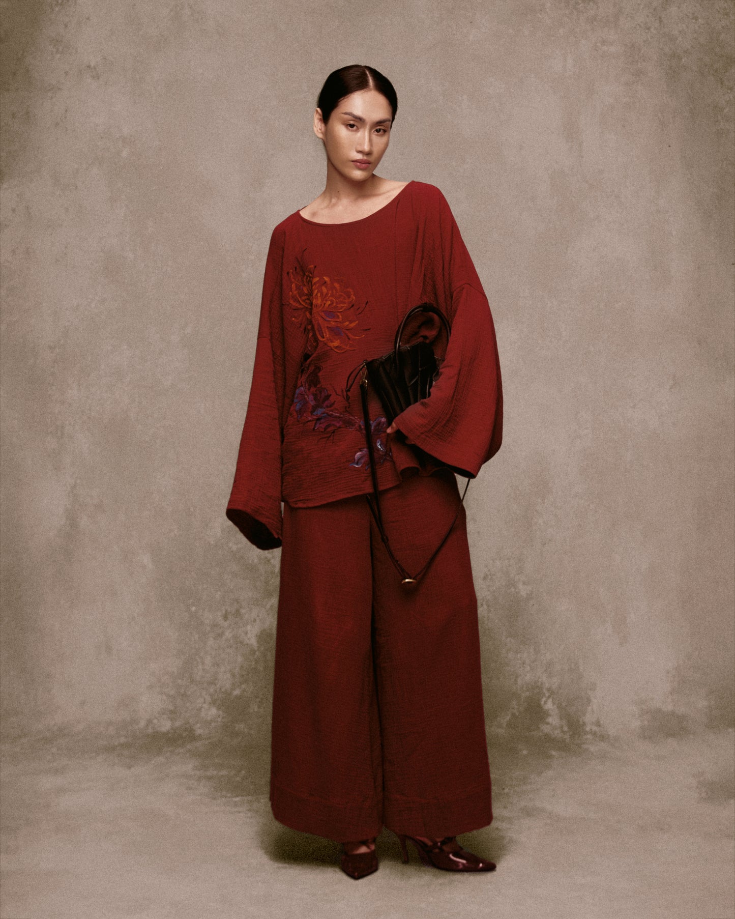 Thị Nghè Muslin Hand-Painted AN HERITAGE ASTOUDBlouse