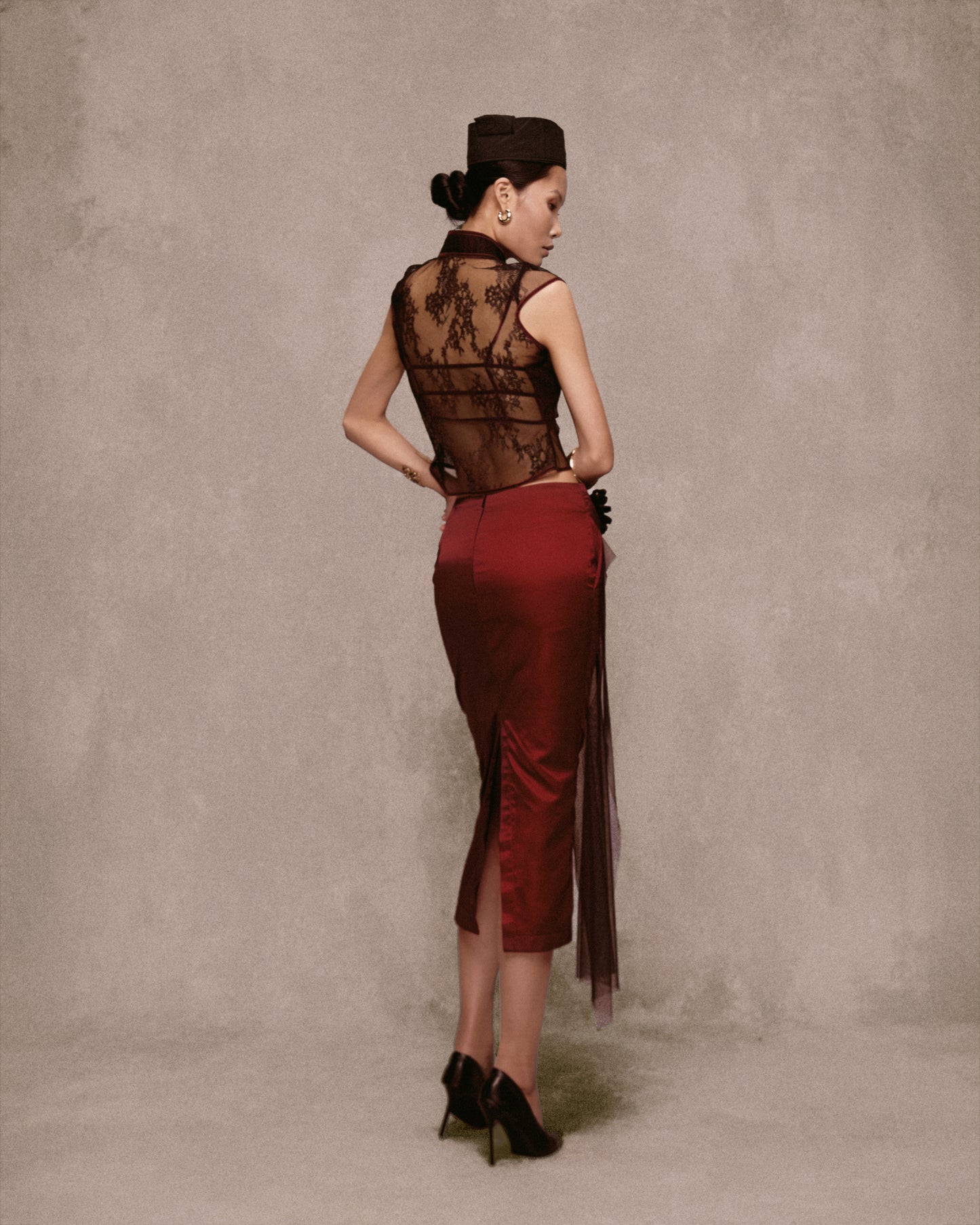 De Paris Tafta Pencil Skirt AN HERITAGE ASTOUD