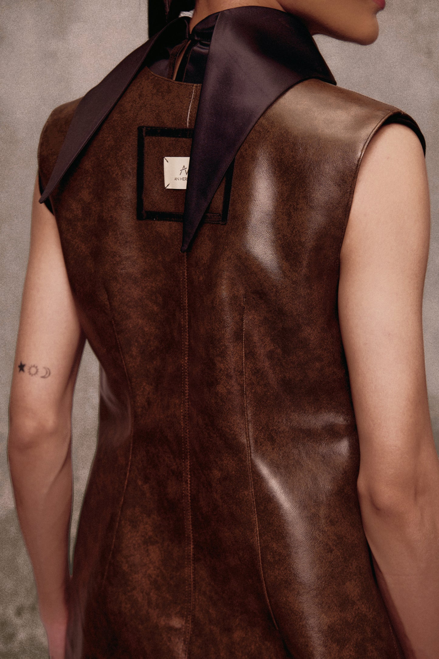 Brown Chương Dương Leather Gilet AN HERITAGE ASTOUD