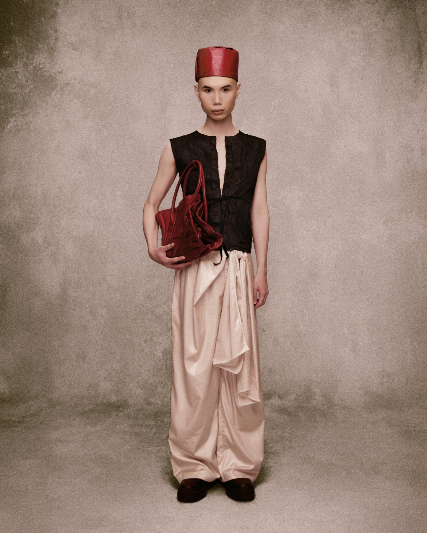 Cream Hảo Hớn Leather Pants AN HERITAGE ASTOUD