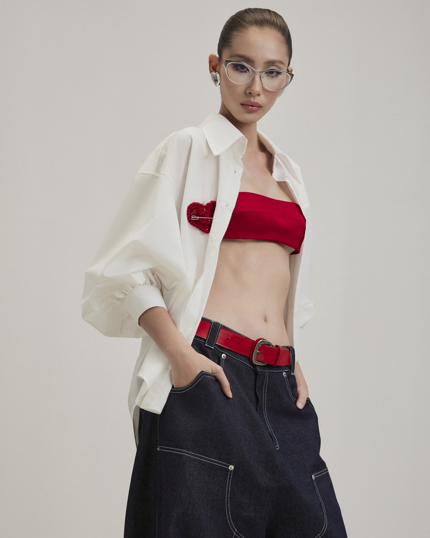 back-bow-shirt-white caostu astoud