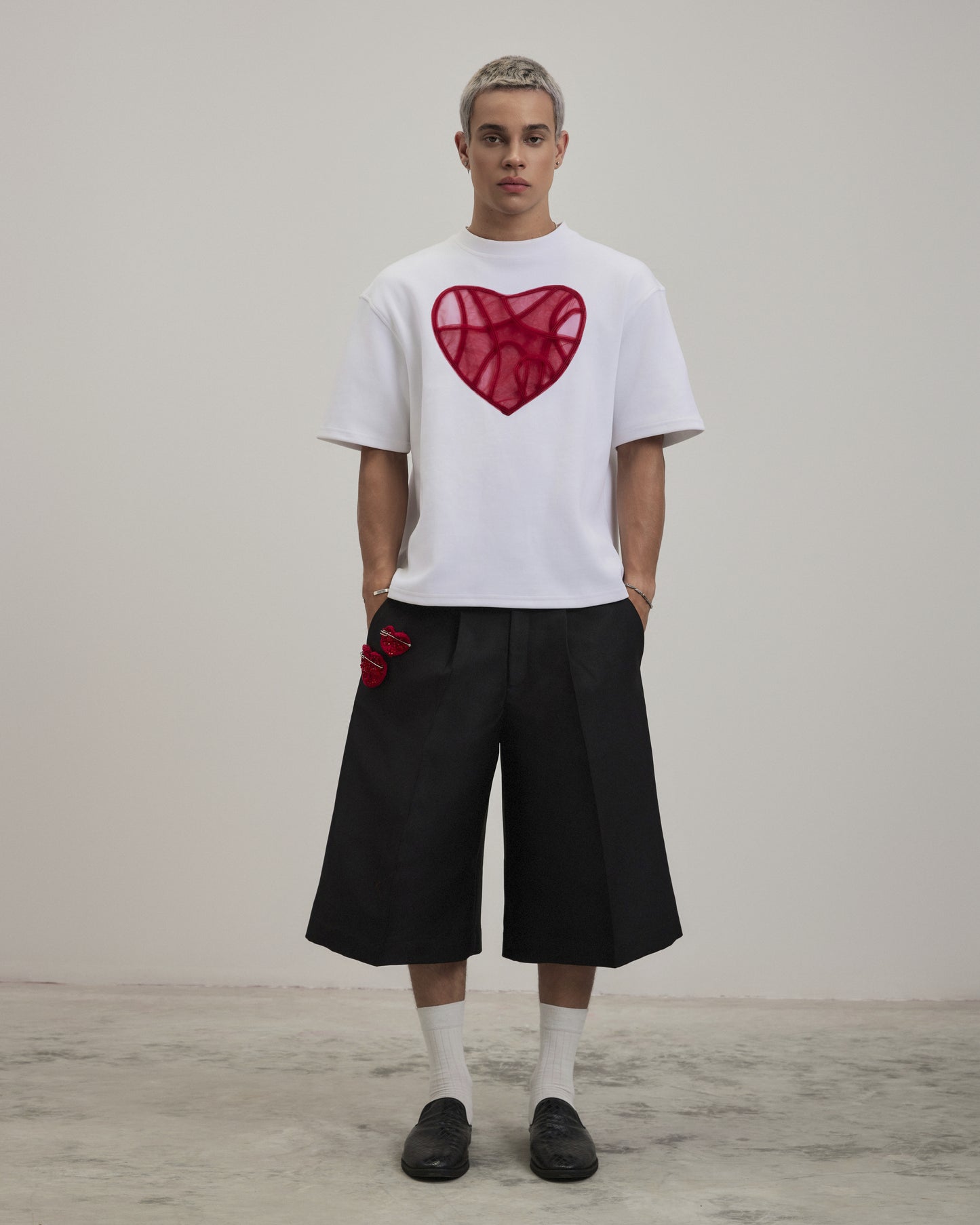 wide-tube-shorts-black caostu astoud