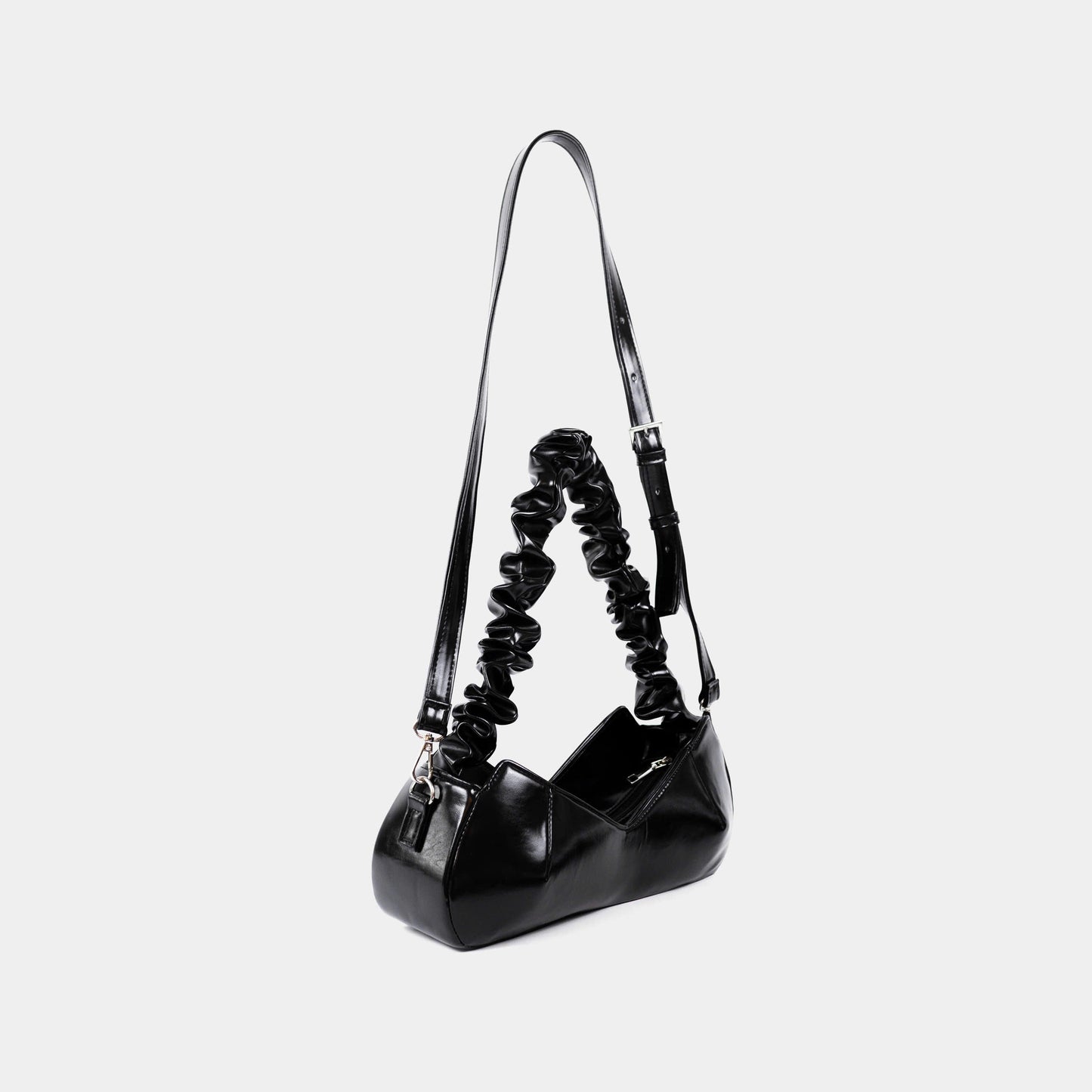 black-bra-bag arya astoud