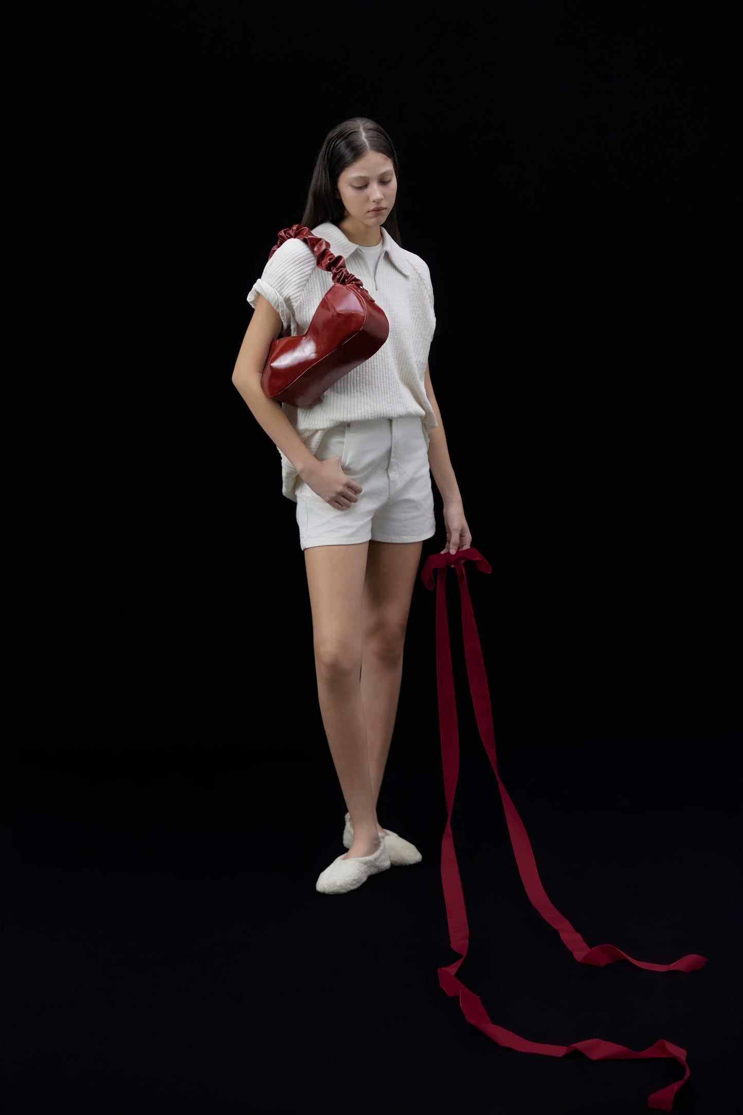 red-bra-bag arya astoud