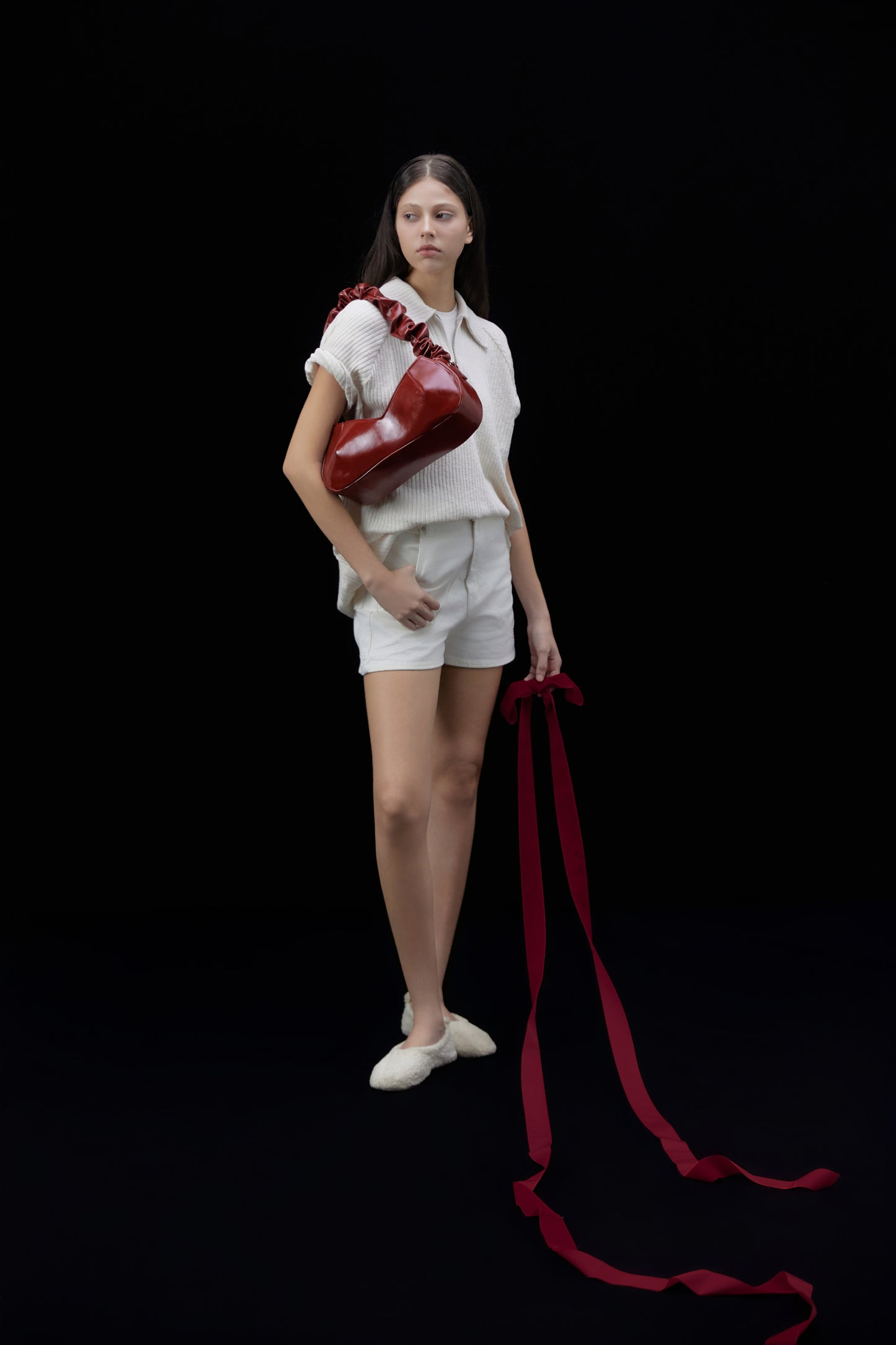 red-bra-bag arya astoud