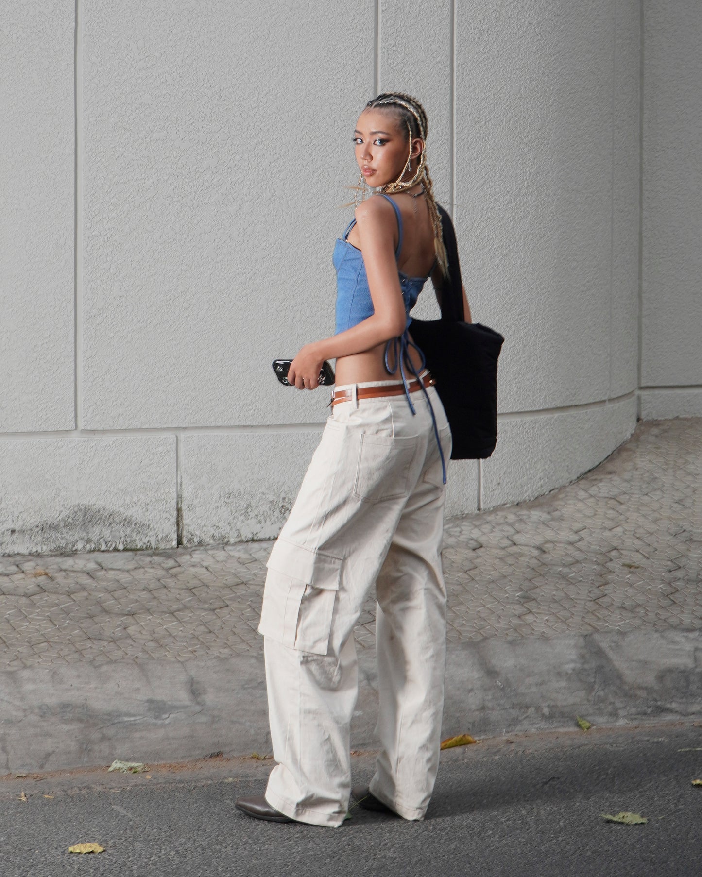 beige-khaki-line-border-cargo-pocket-pant tatichu astoud
