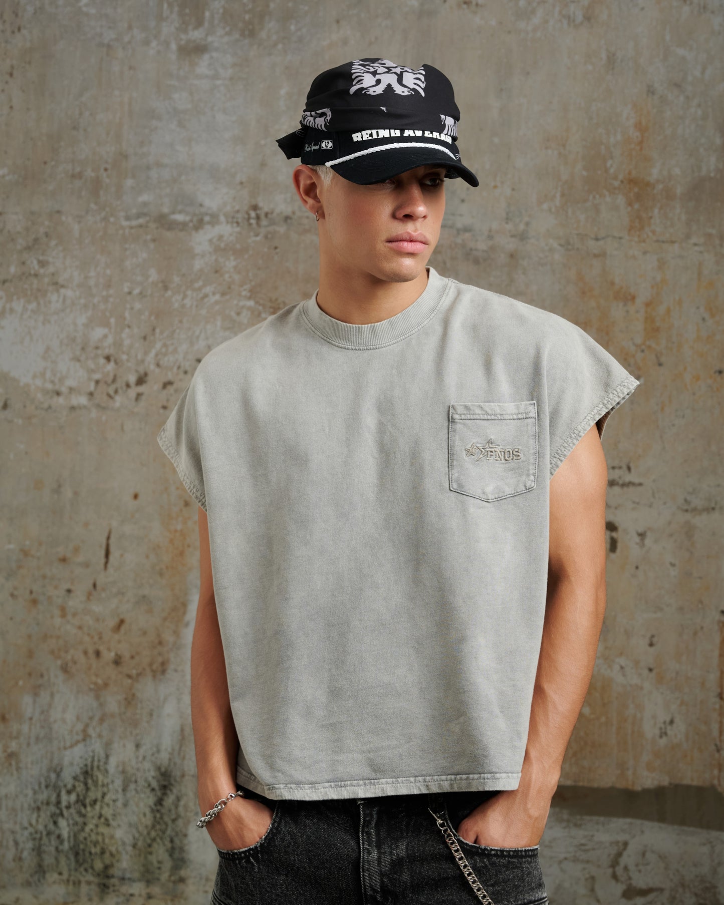 Tbc4 - "Fnos" Washed Bat Cut T-Shirt - Gray