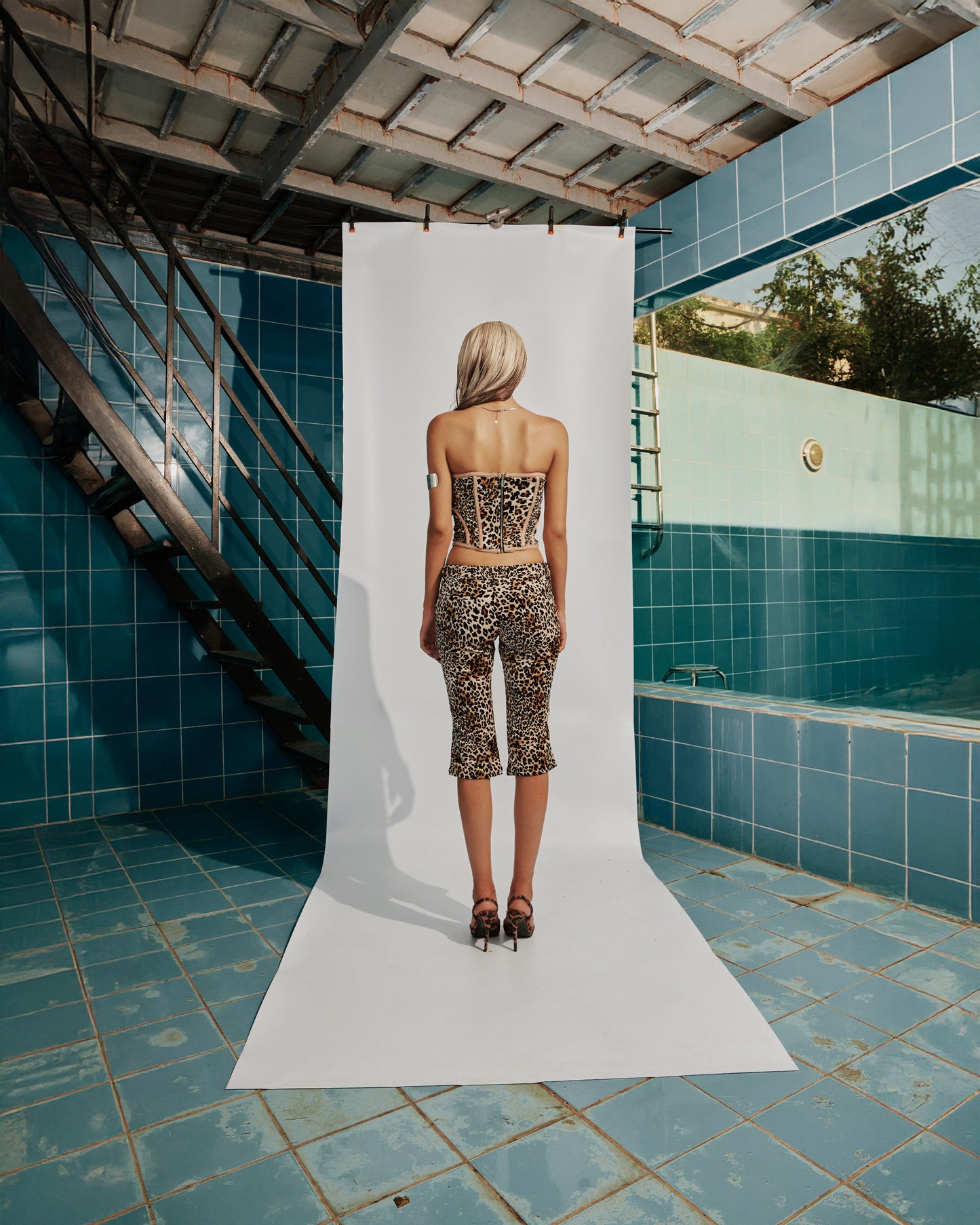 bae-leopard-capri-pants tatichu astoud