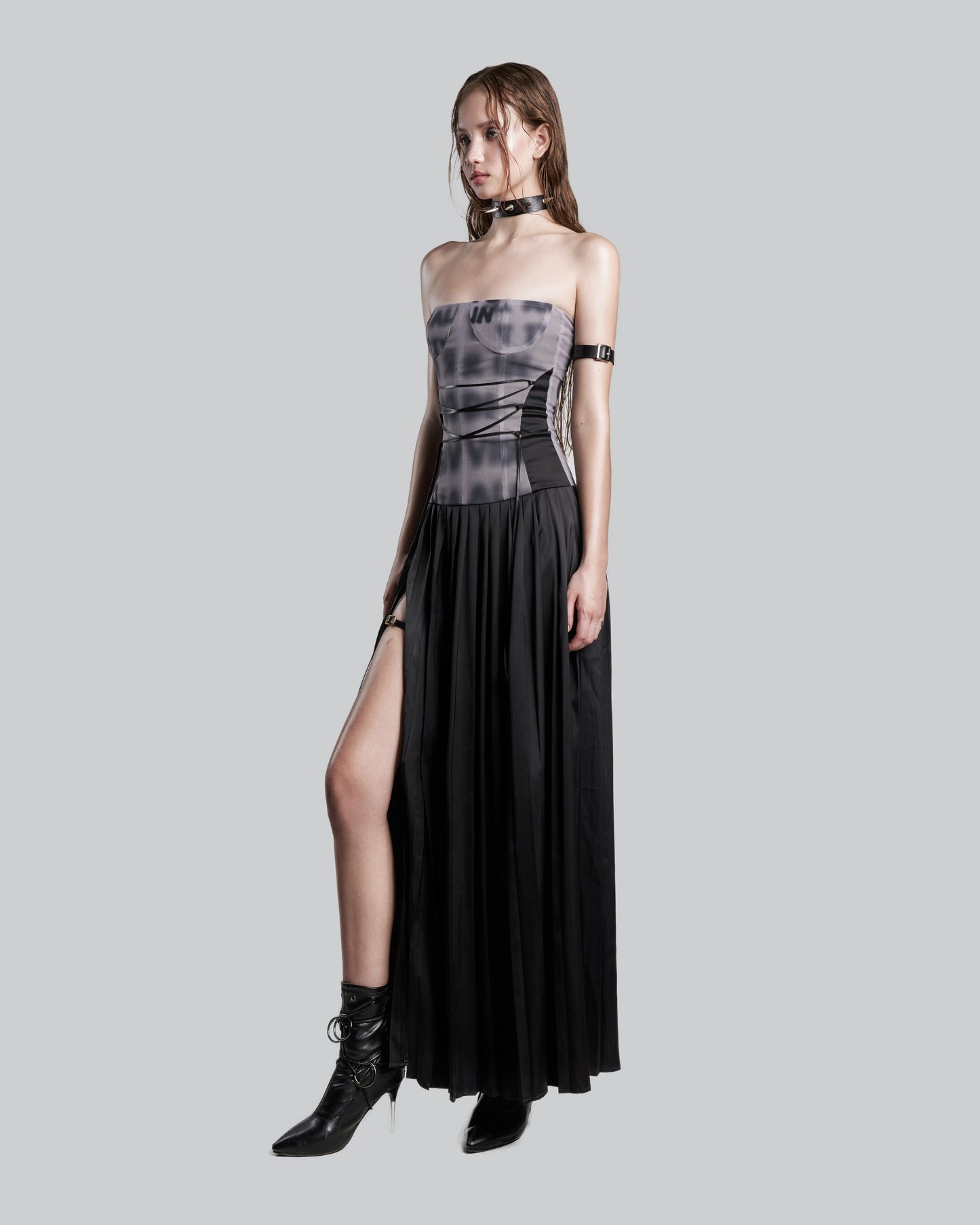 iunu-drawstring-front-slit-pleated-dress tatichu astoud