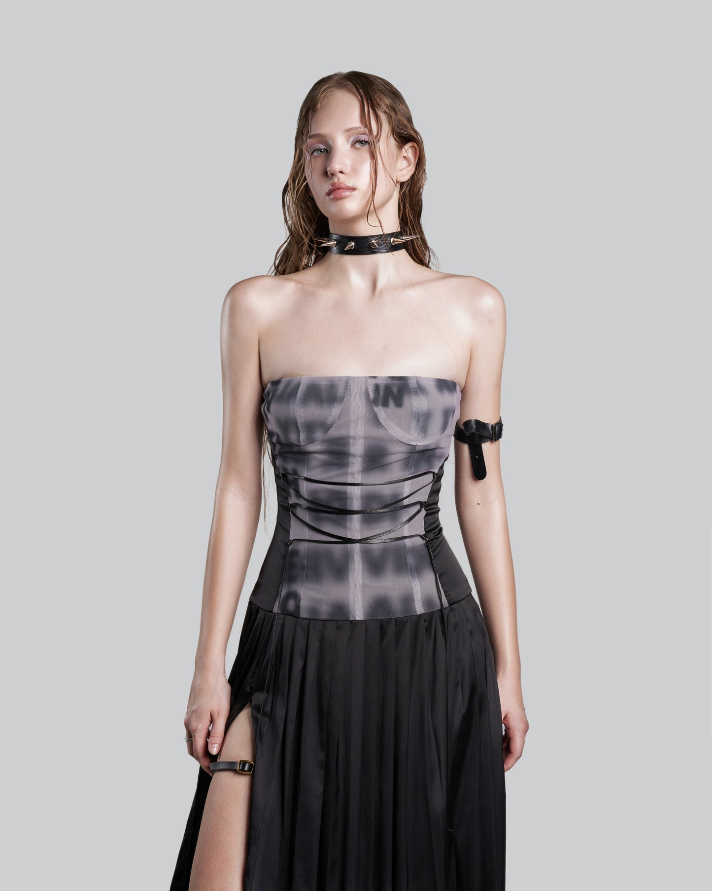 iunu-drawstring-front-slit-pleated-dress tatichu astoud