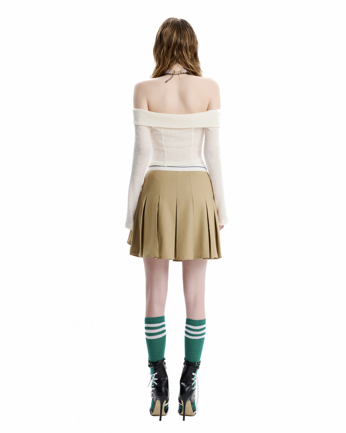 sg-s-wool-knitted-shoulder-off-top tatichu astoud