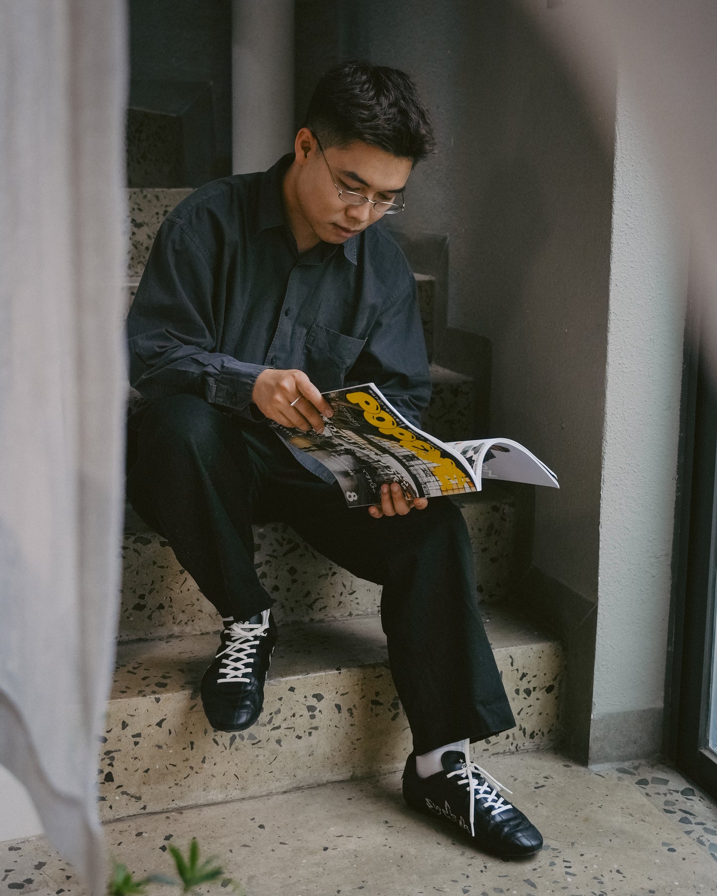 mot-nha-sneakers soulvenir astoud