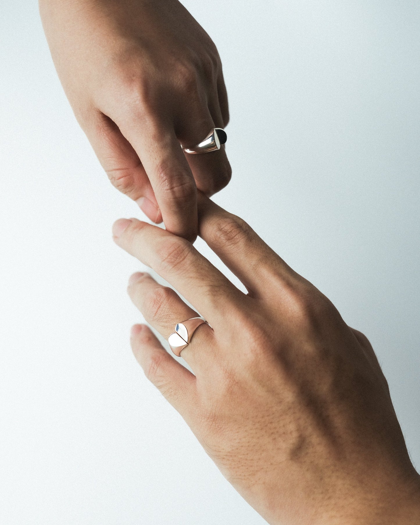 loveless-signet-ring-JELLYFISH