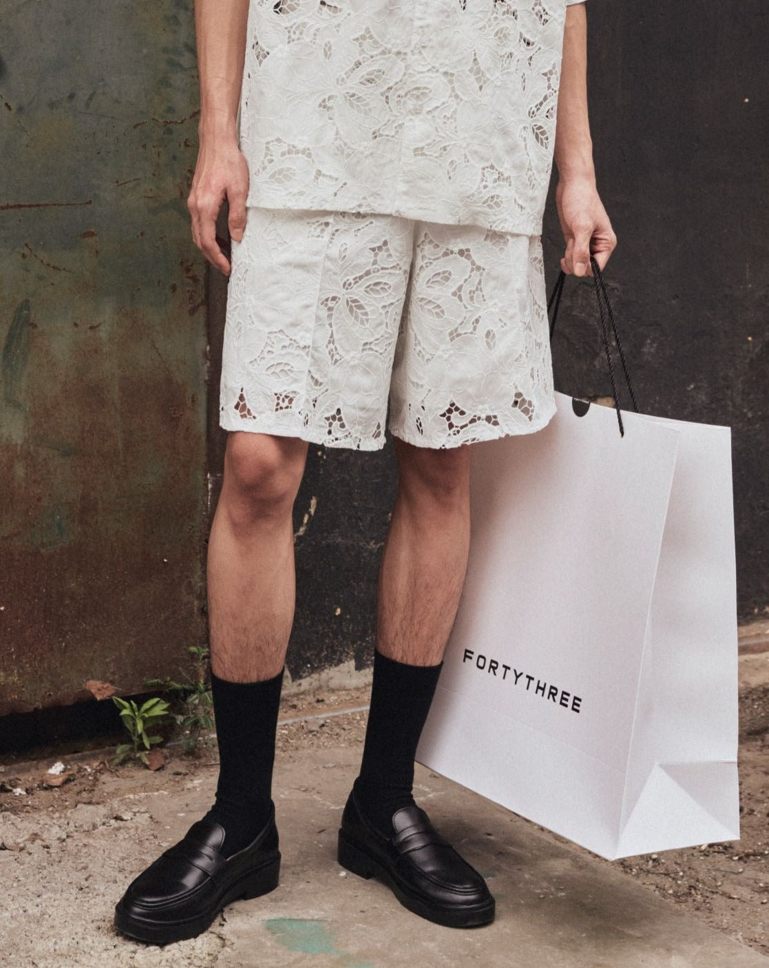 white-lace-bermuda-shorts-FORTYTHREE