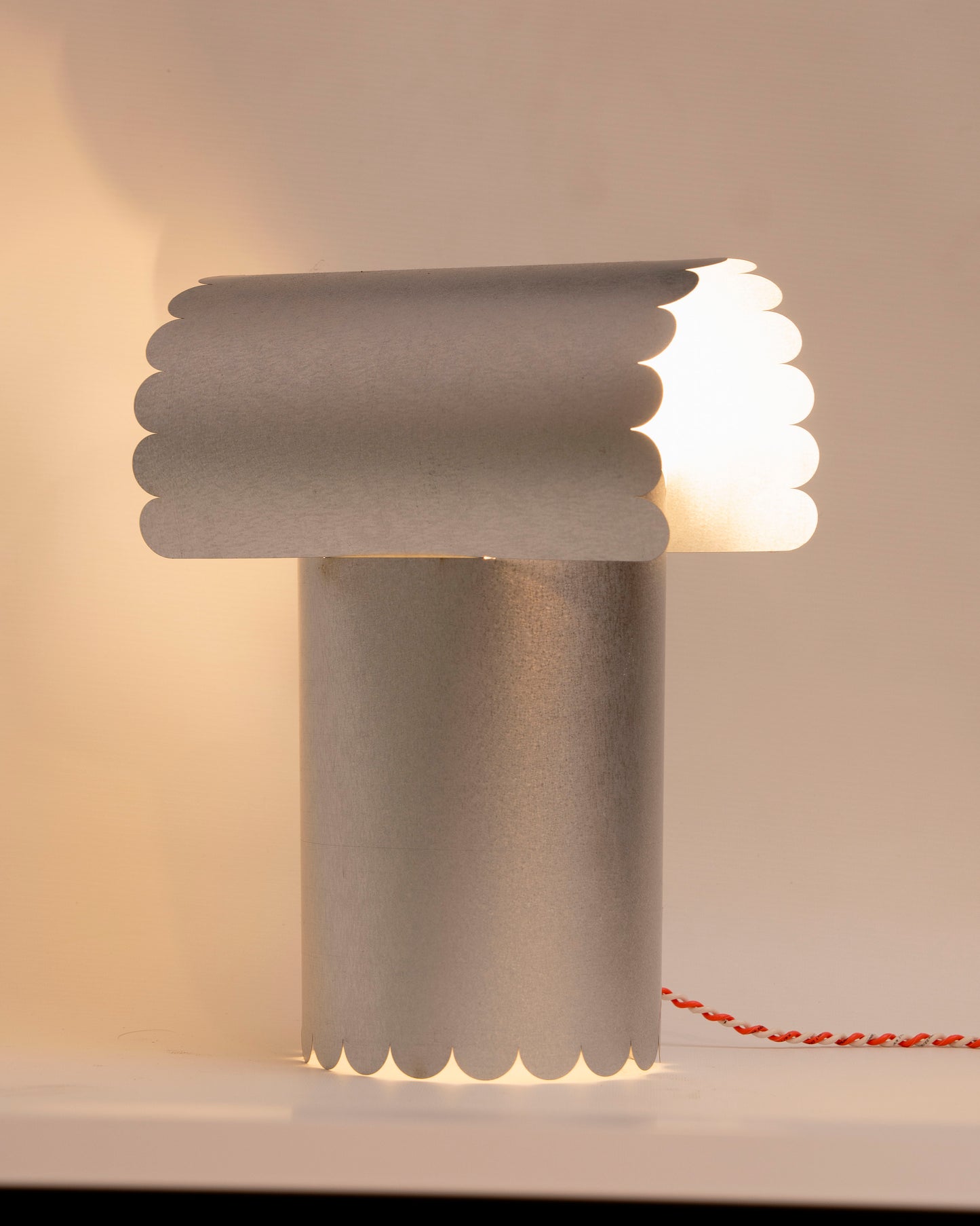 phang-lamp-vangalized-steel nem astoud