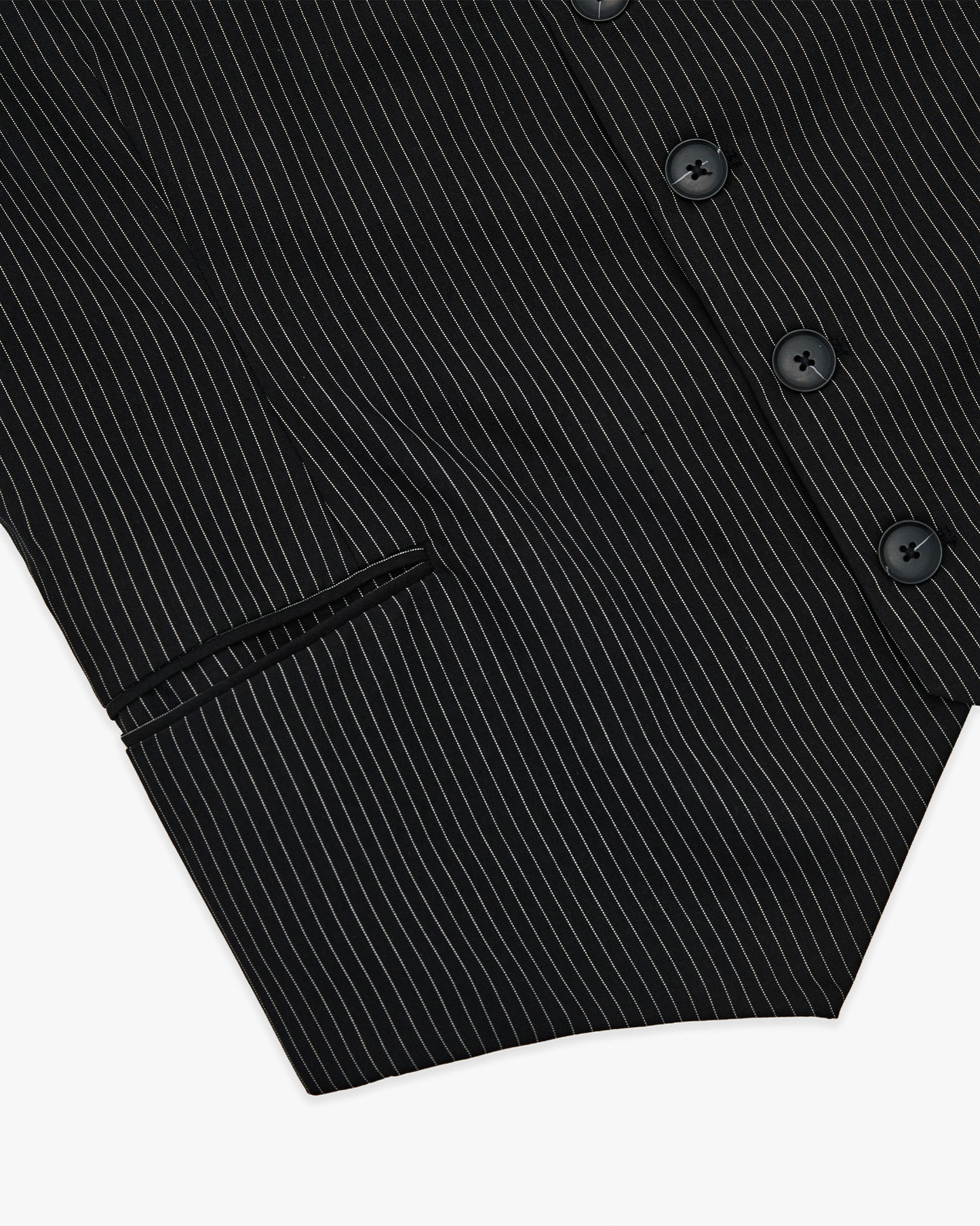Striped Black Daiwa Gilet AIN Astoud