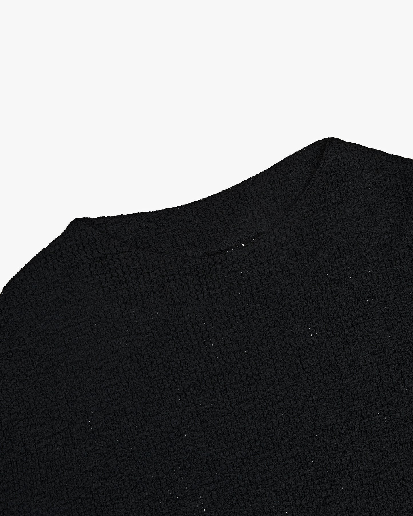 Black Yleve Top AIN Astoud