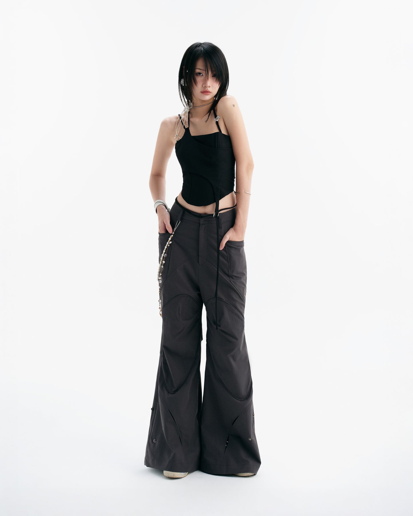 black-lullaby-halter-top bunnyhill astoud