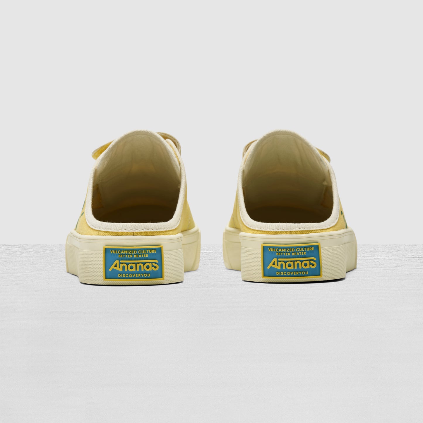 primrose-yellow-pattas-tomo-mule ananas astoud