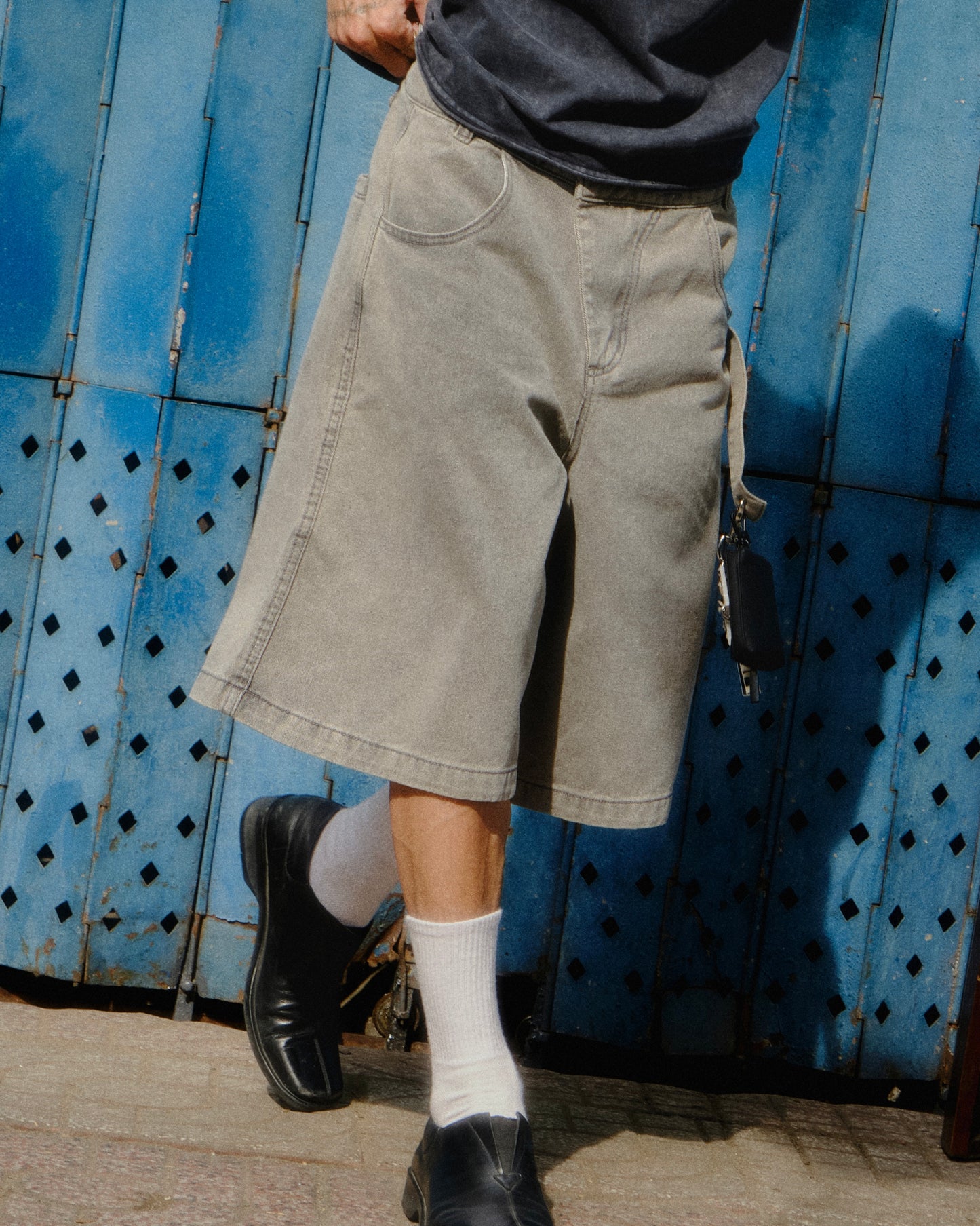 gray-buckle-shorts the idiot astoud